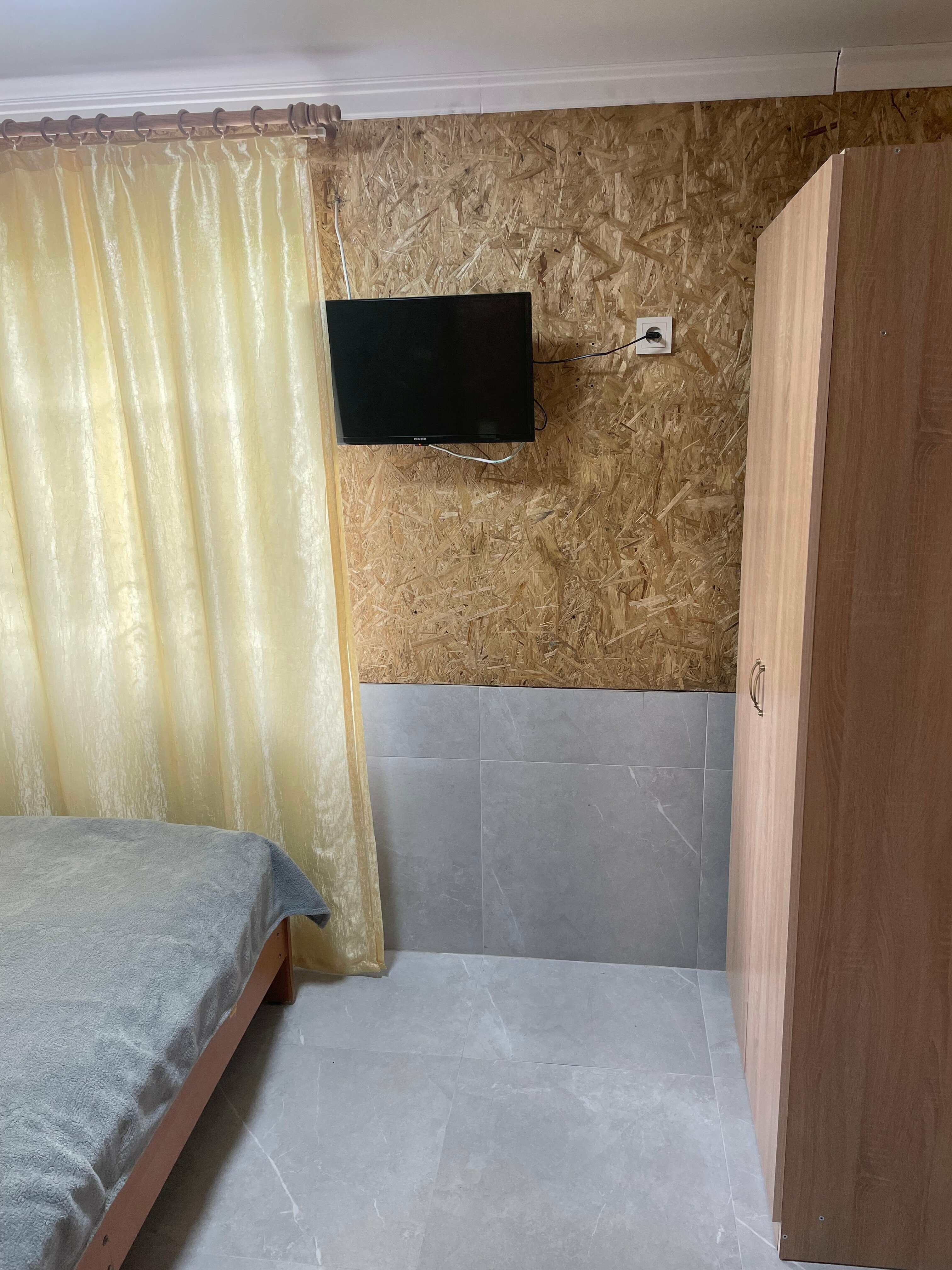 Cемейный номер с собственной ванной комнатой