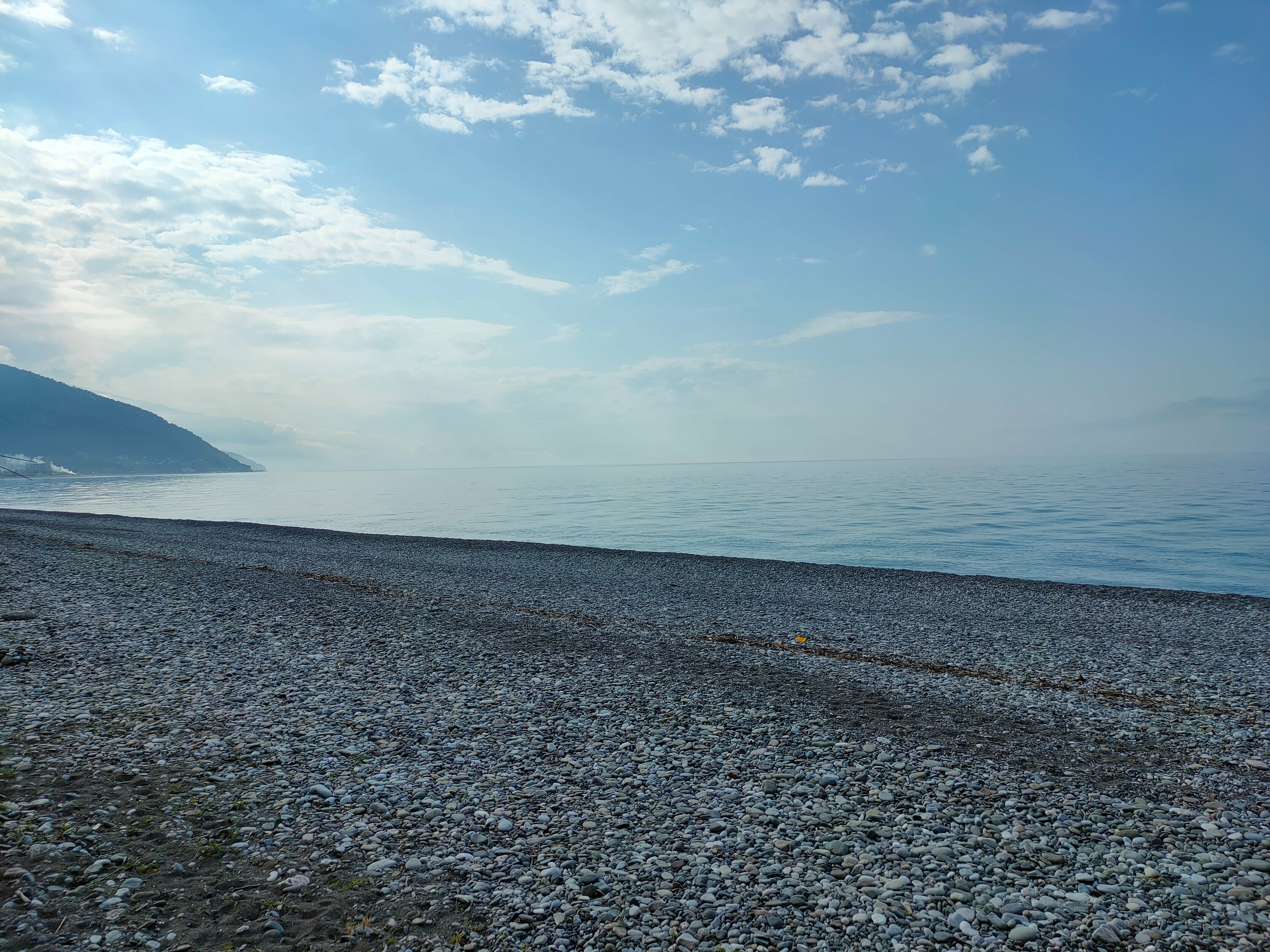 Трехместный номер с собственной ванной комнатой