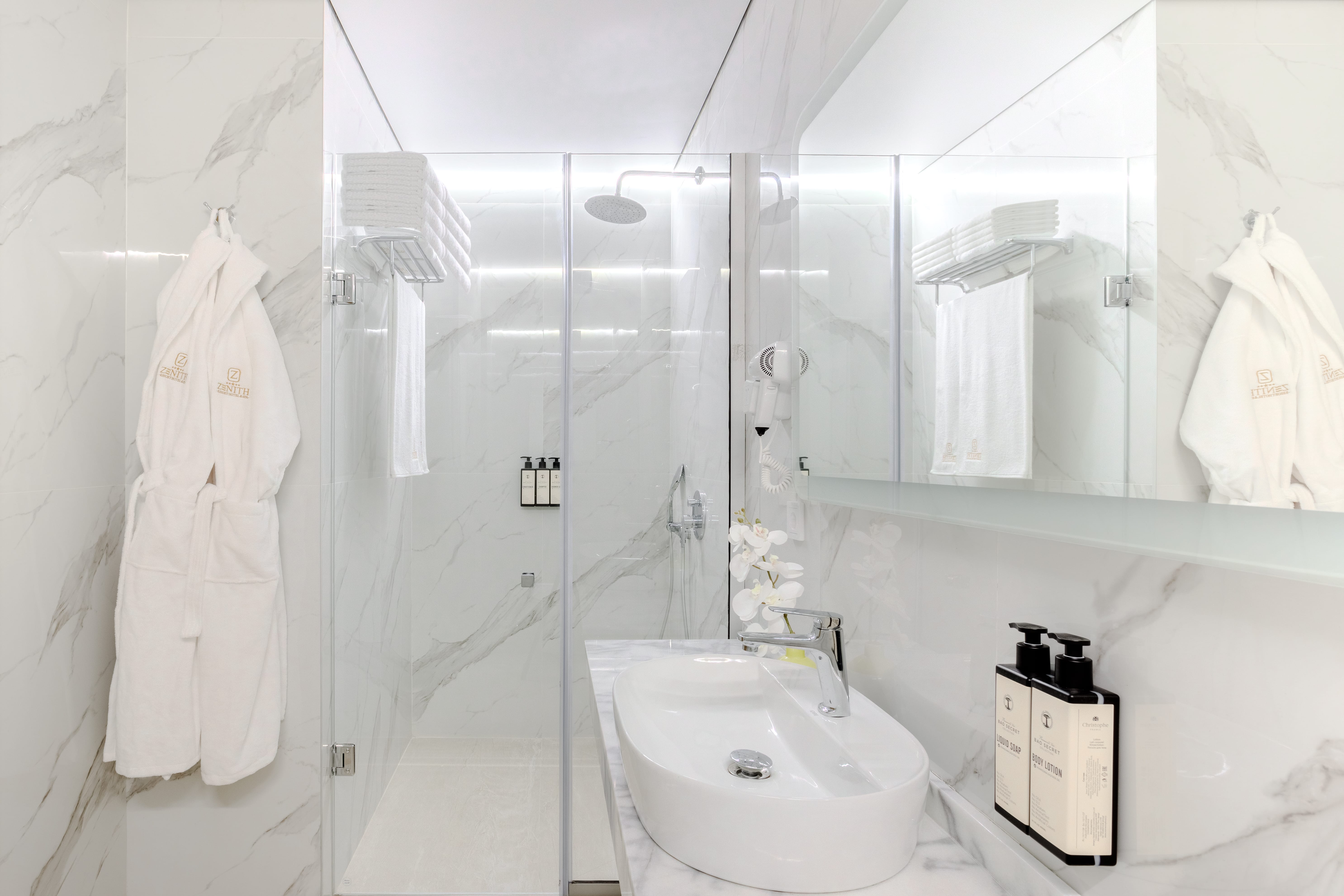 Luxe Presidential En Suite