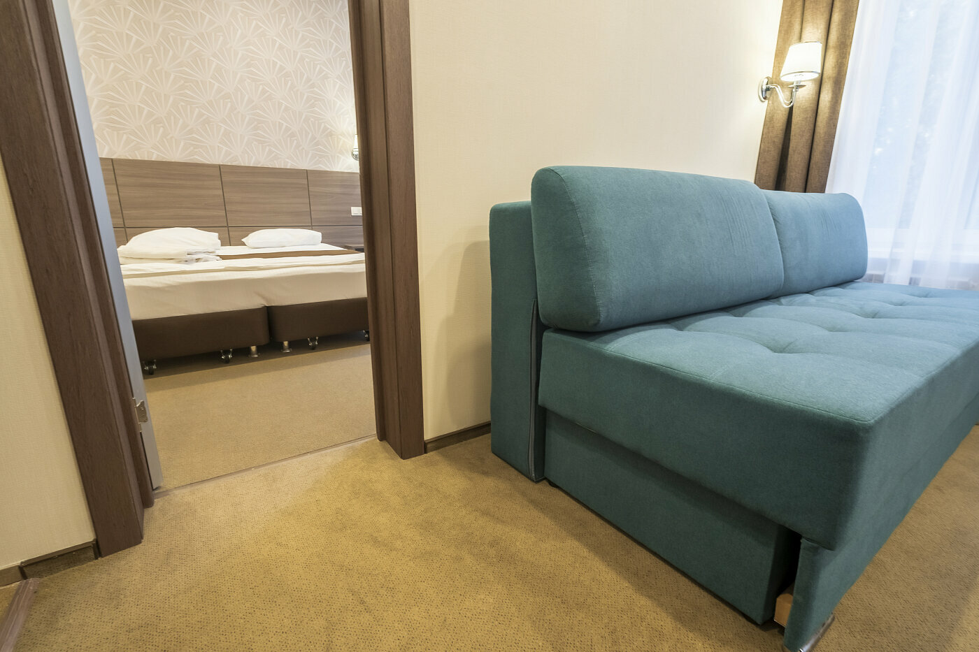 Джуниор Сьют четырехместный двухкомнатный (КОРПУС 3)