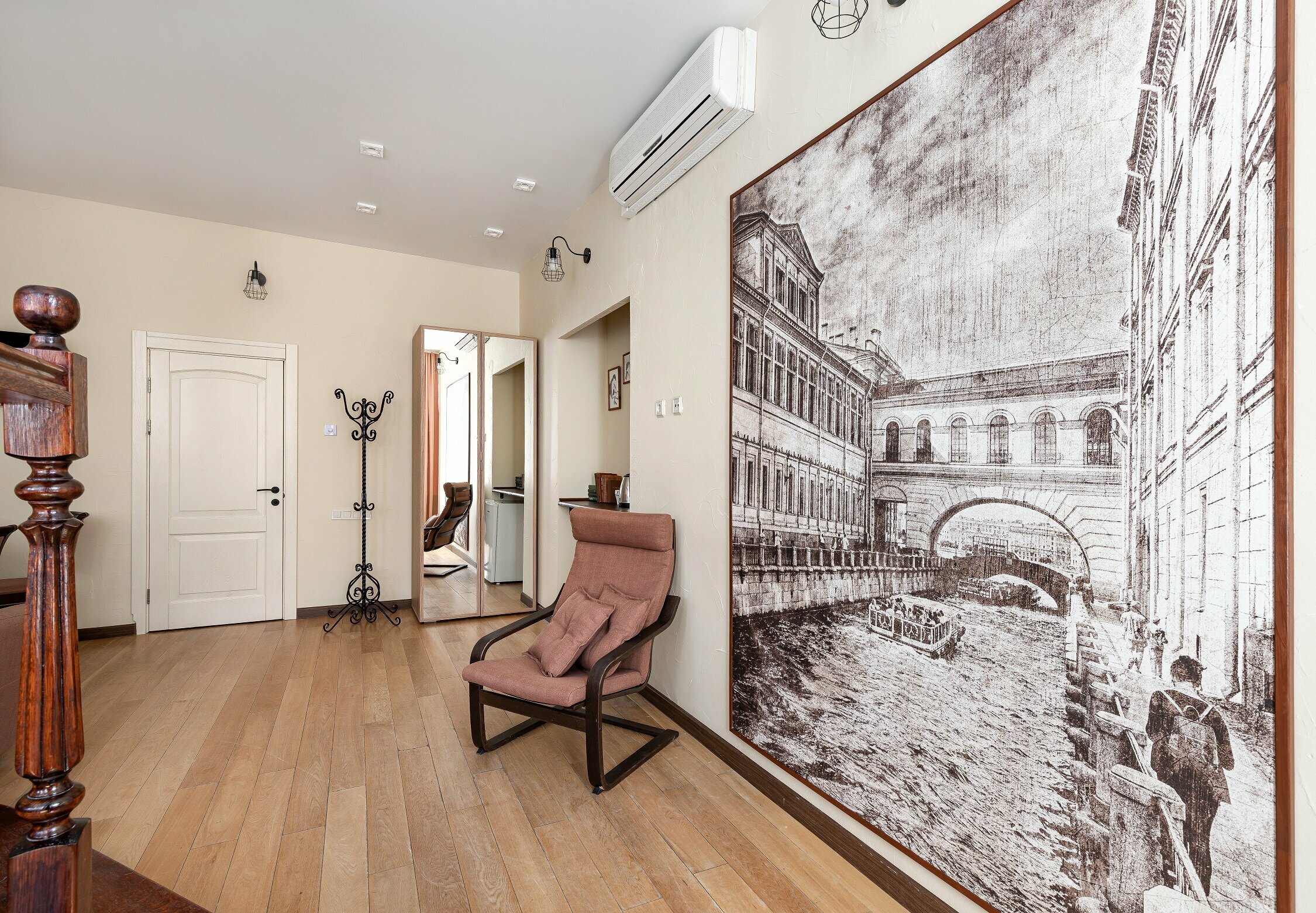 Делюкс с видом на Невский проспект №2