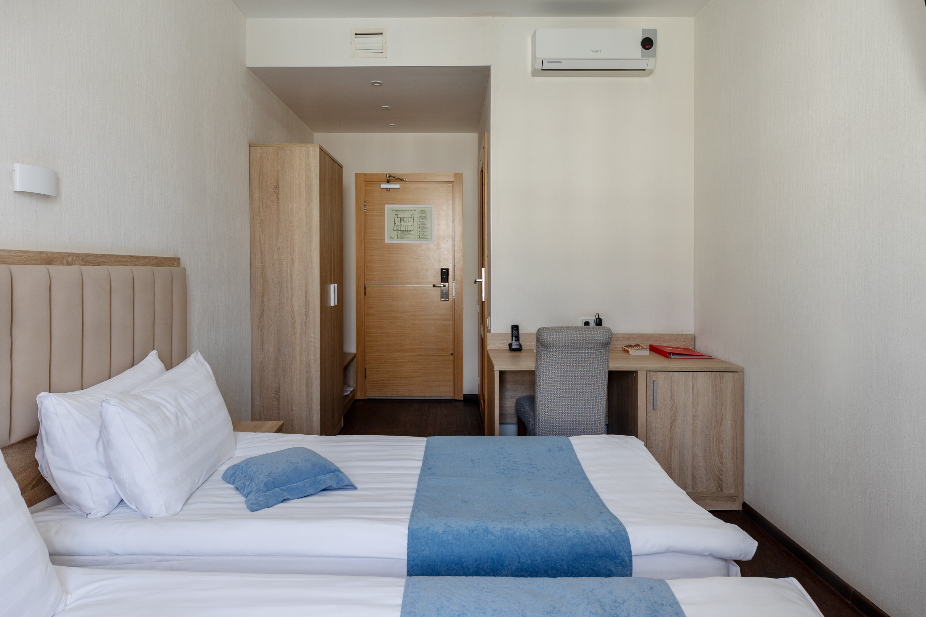 Стандарт двухместный с двумя раздельными кроватями