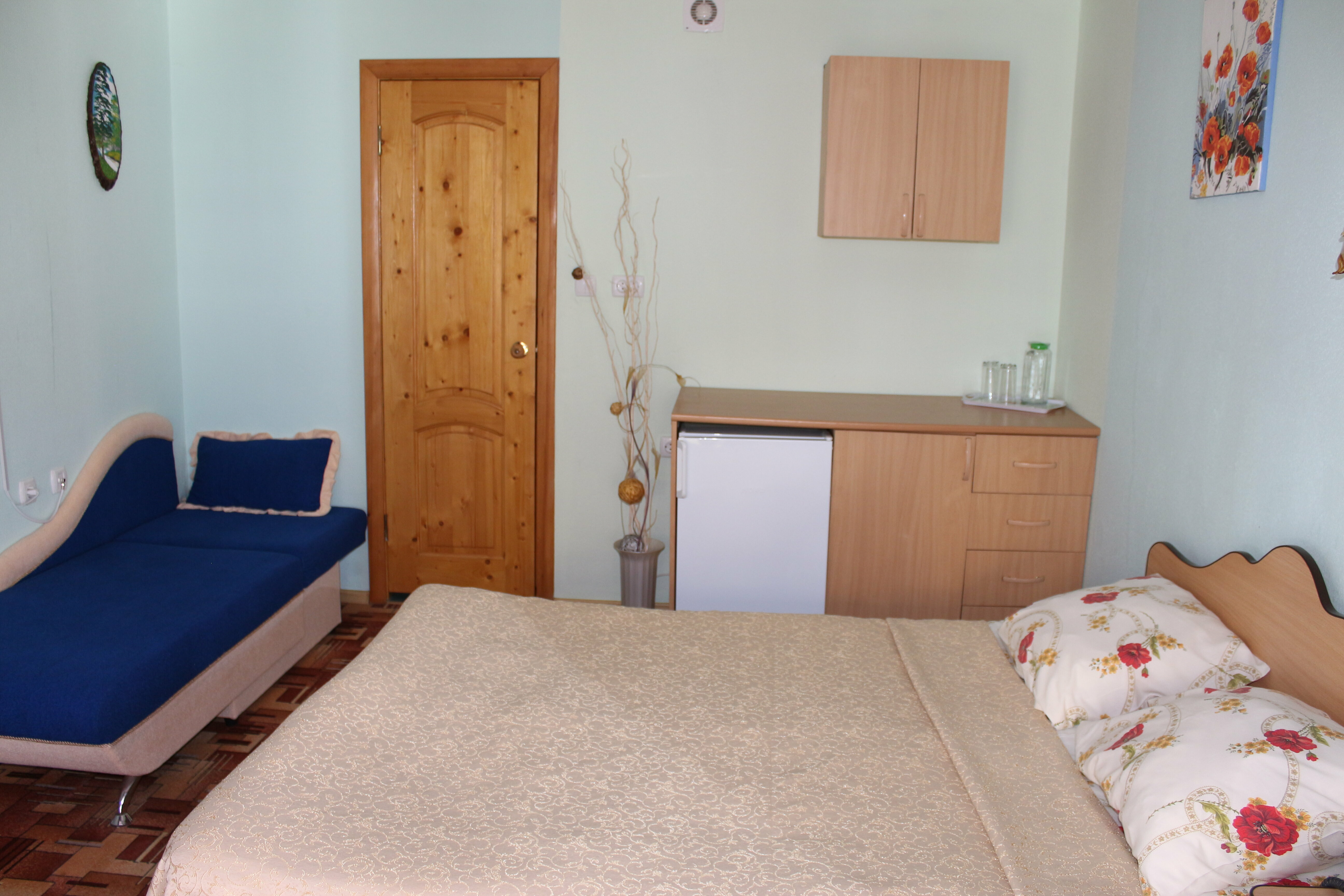 Стандартный трехместный номер