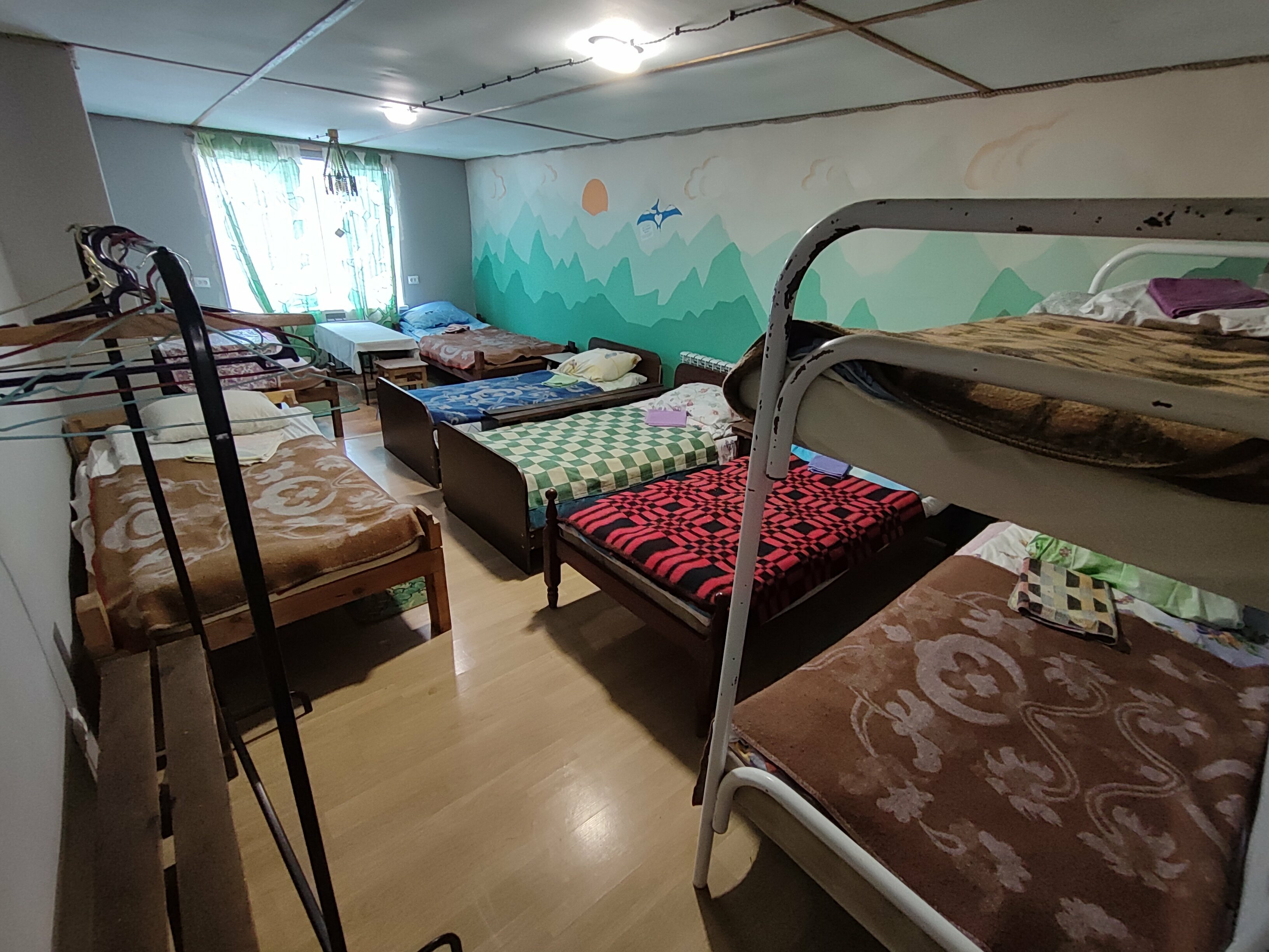 Восьмиместная комната для Настоящих Путешественников, бюджет, односпальные+двухярусная кровати, Wi-Fi, удобства на 5 комнат, 25 кв/м, 2 этаж