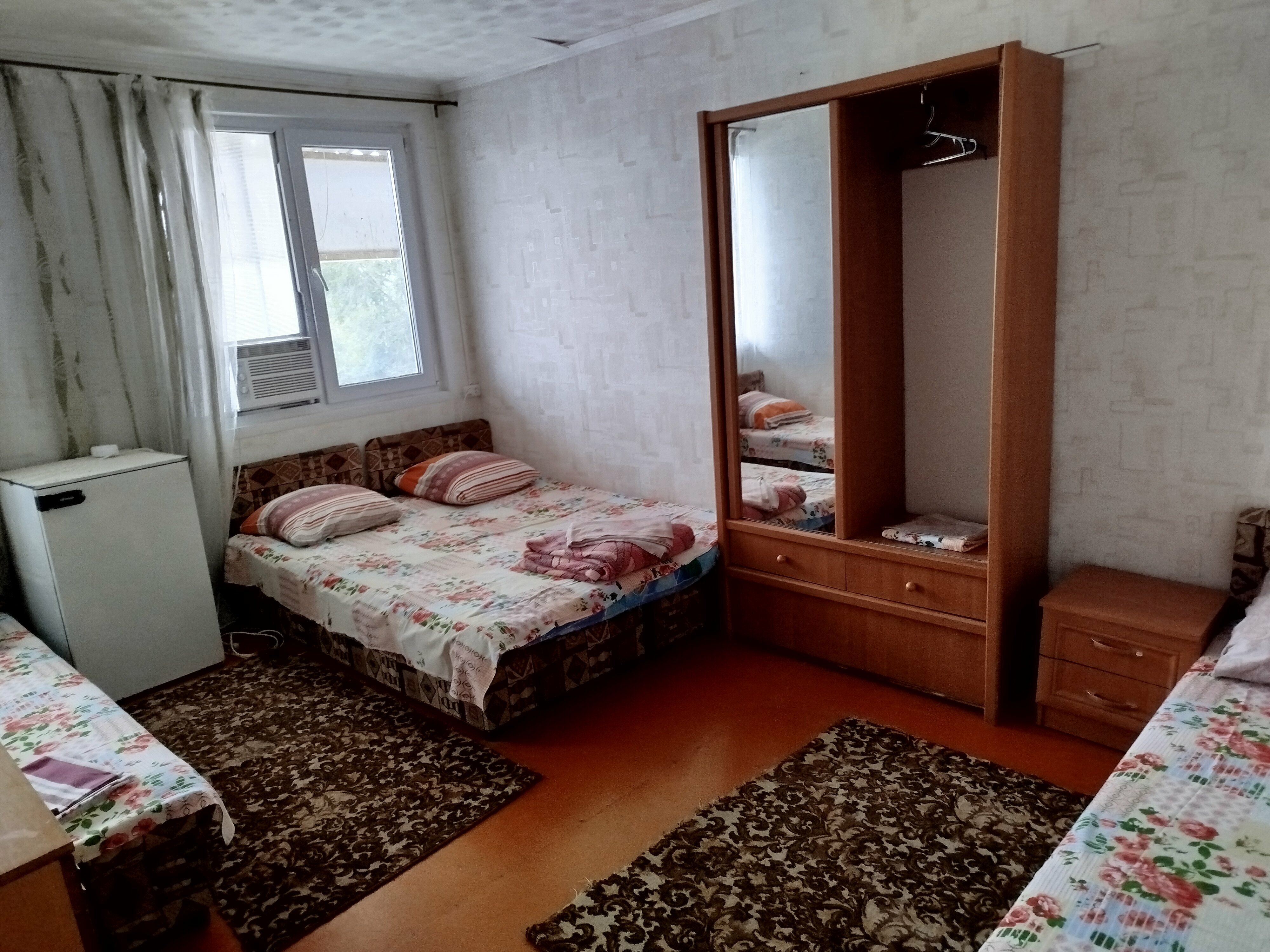 Четырехместный номер эконом-класса