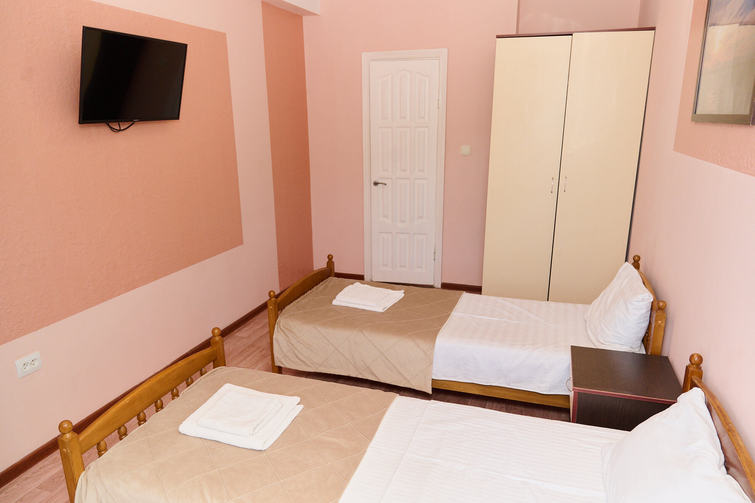 Двухместный стандарт, 1+1, вид во двор