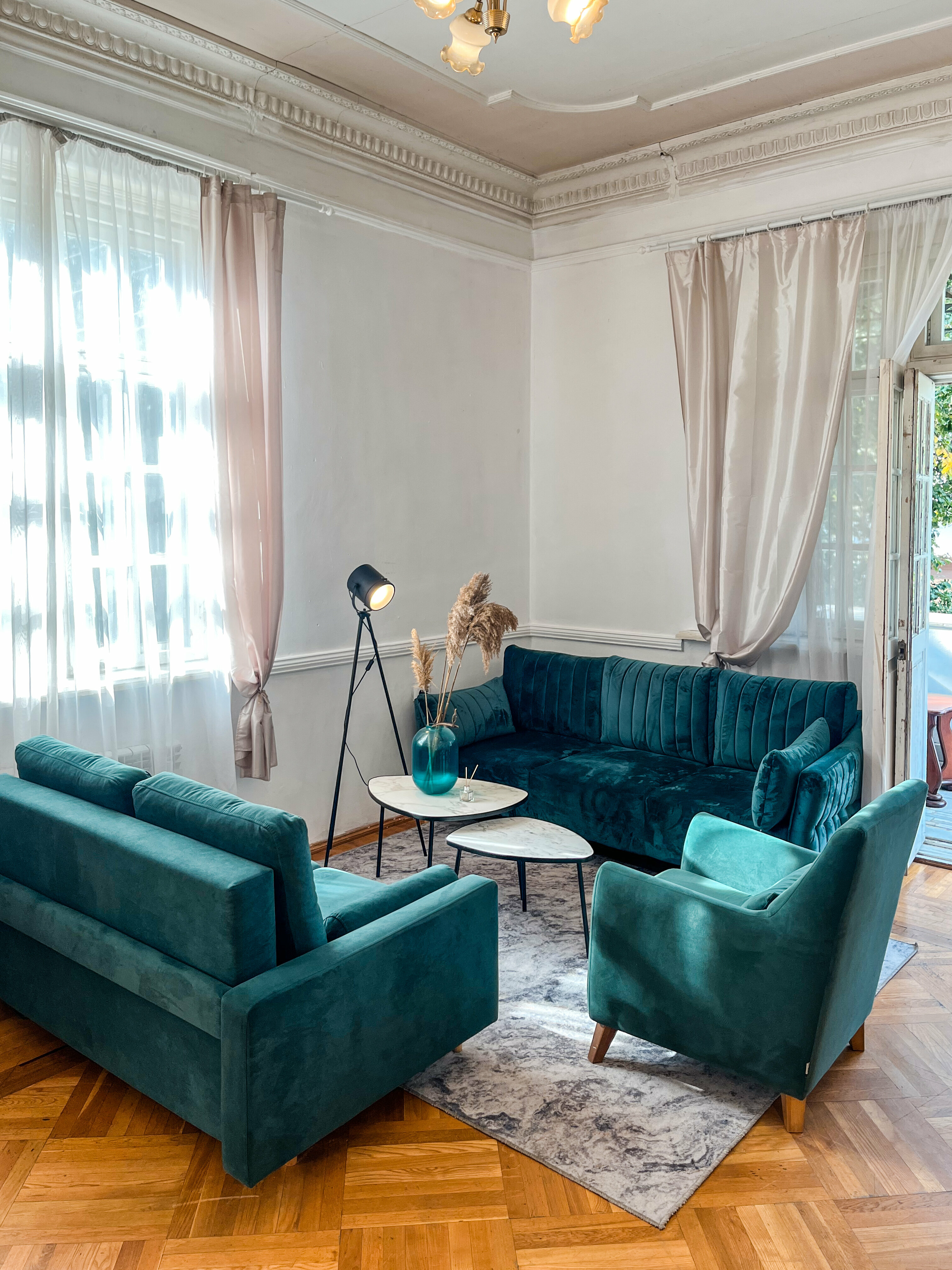 Вся Усадьба, большой и малый дом вместе (До 16 гостей)