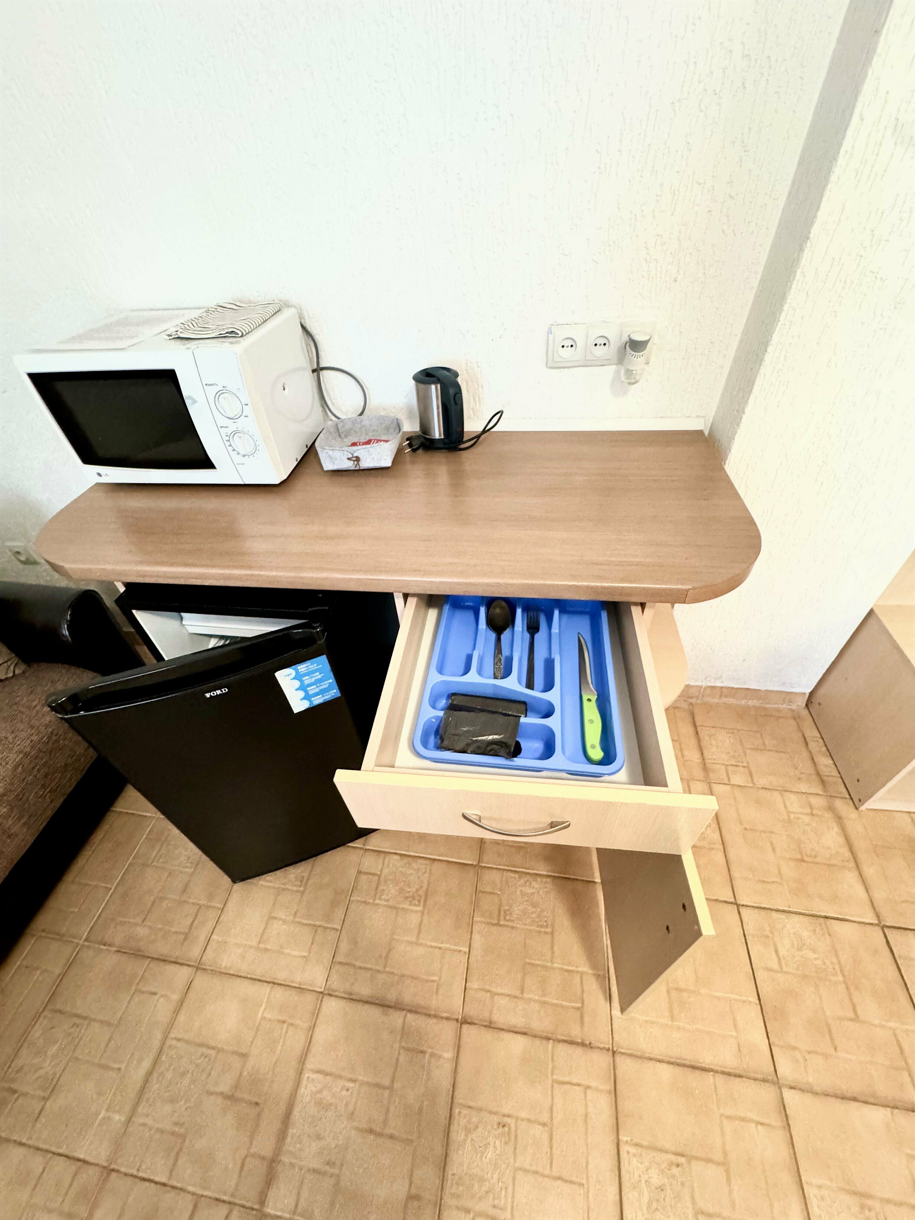 Трехместный номер «Комфорт» с душем