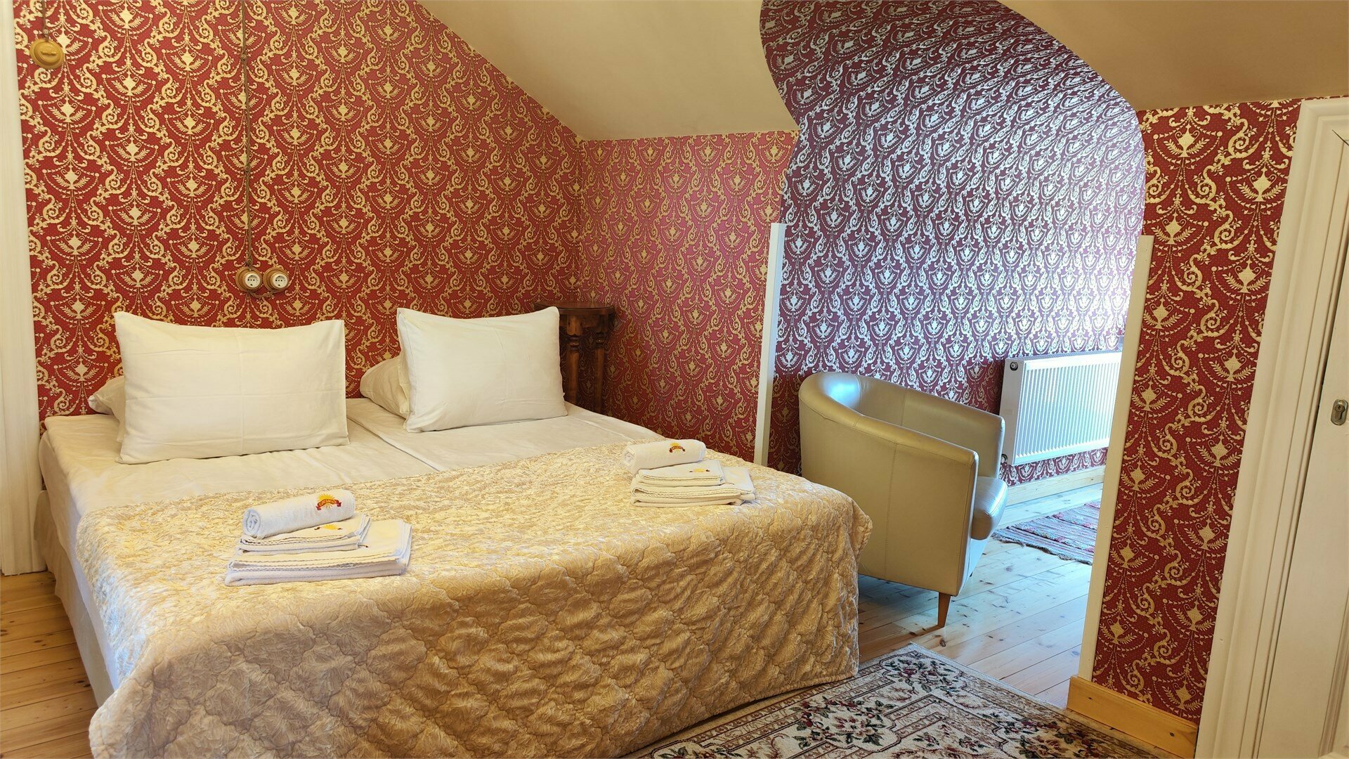 Семейный мансарда