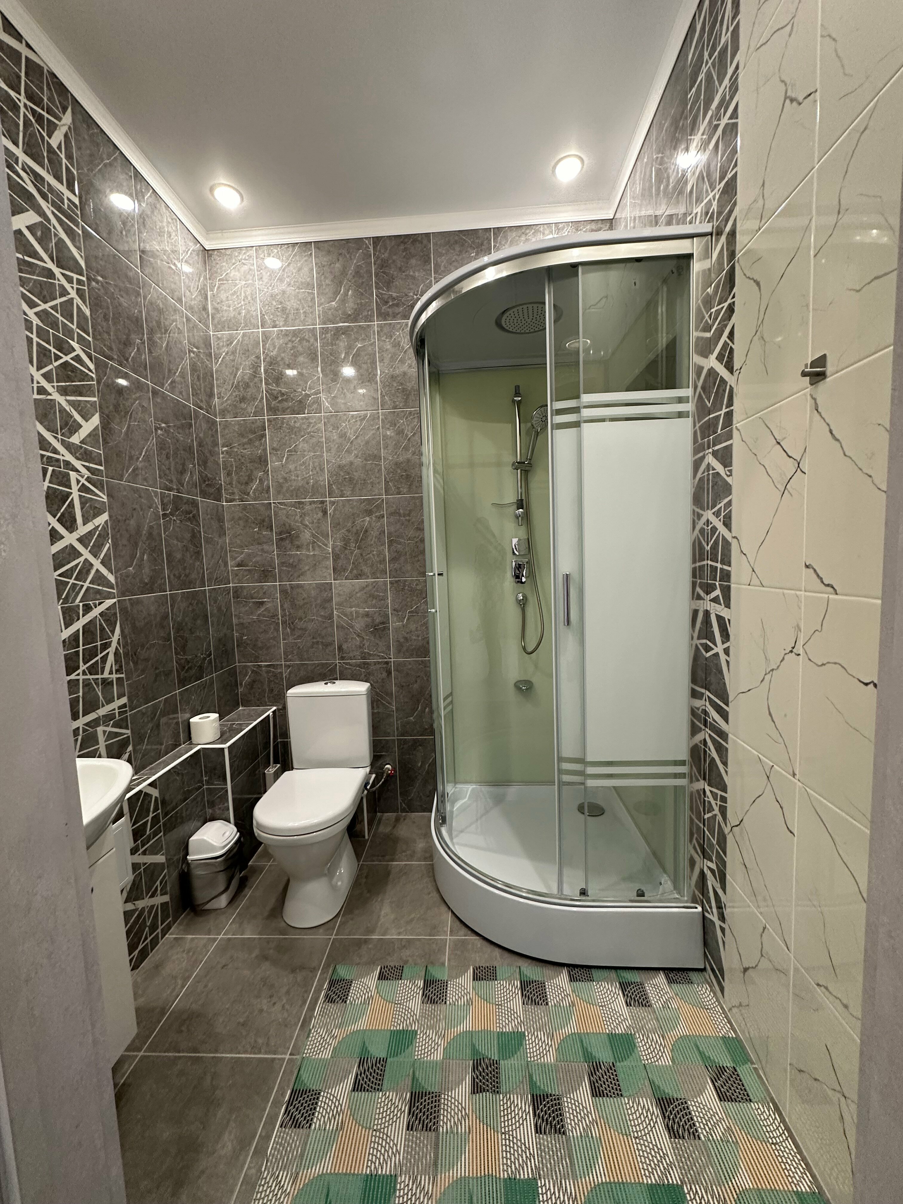 Семейный, 2-комнаты