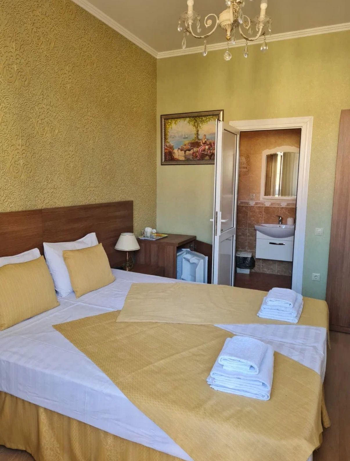 Двухместный номер с 1 кроватью и собственной ванной комнатой