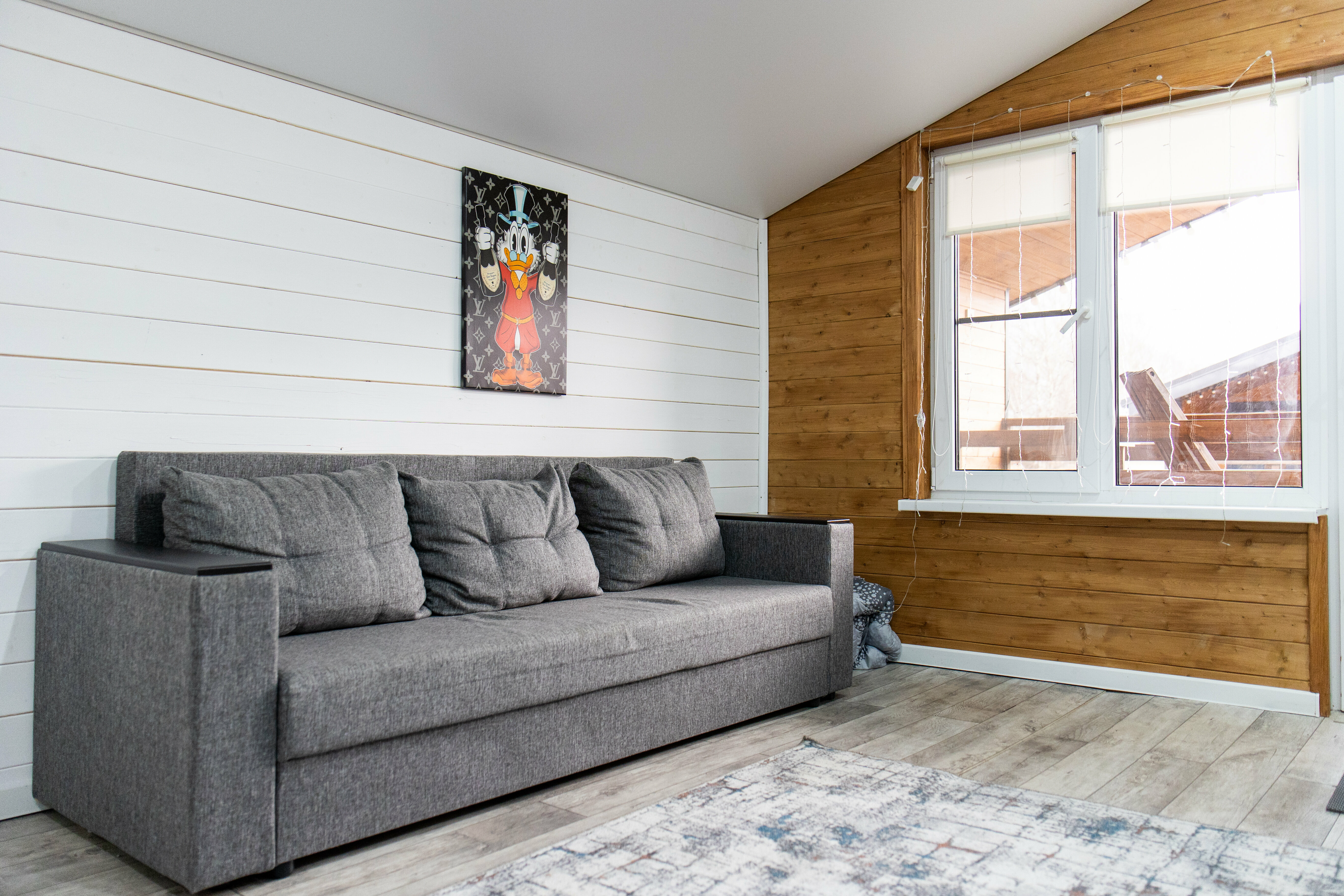 Трехместный номер с балконом