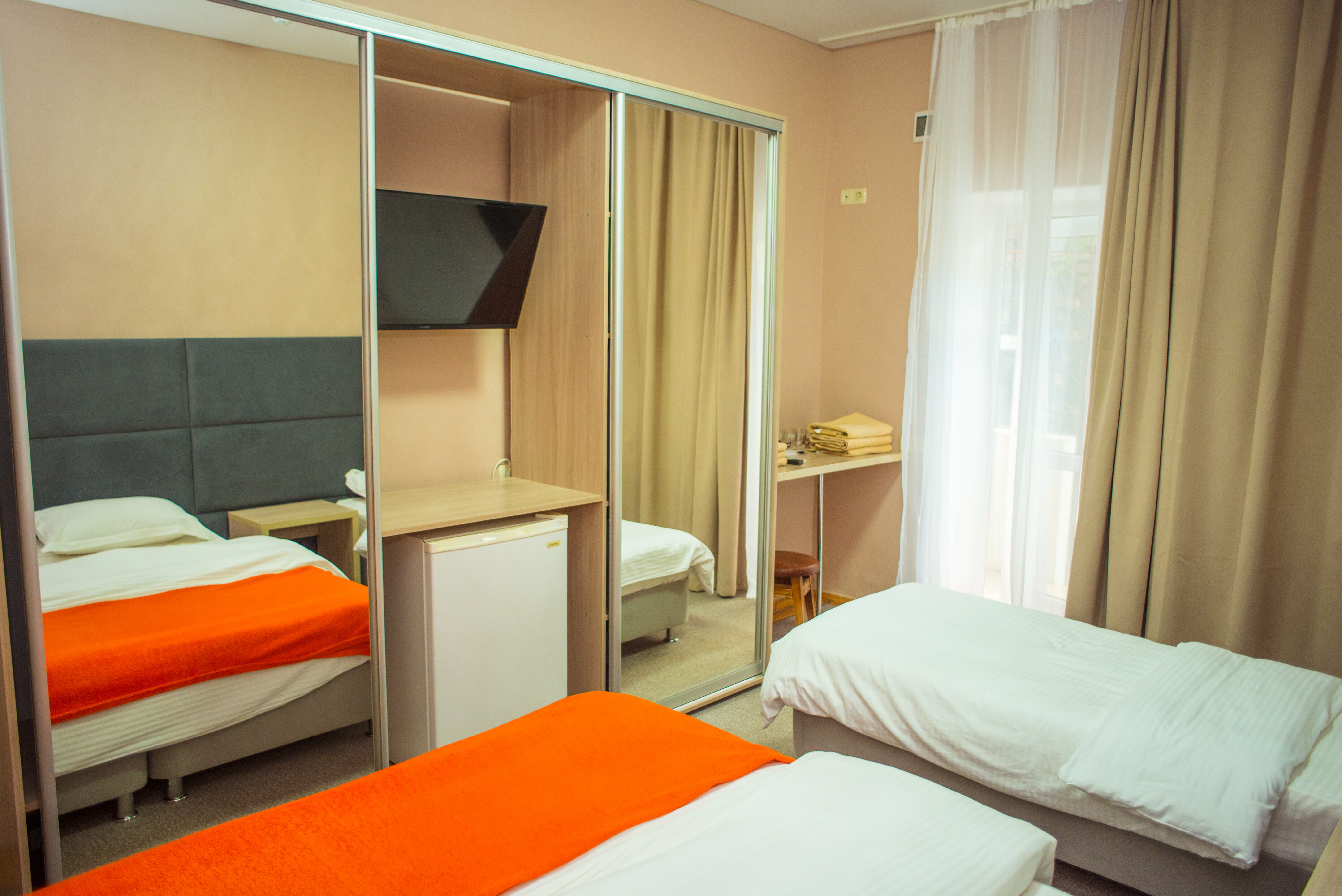 Трехместный номер Делюкс