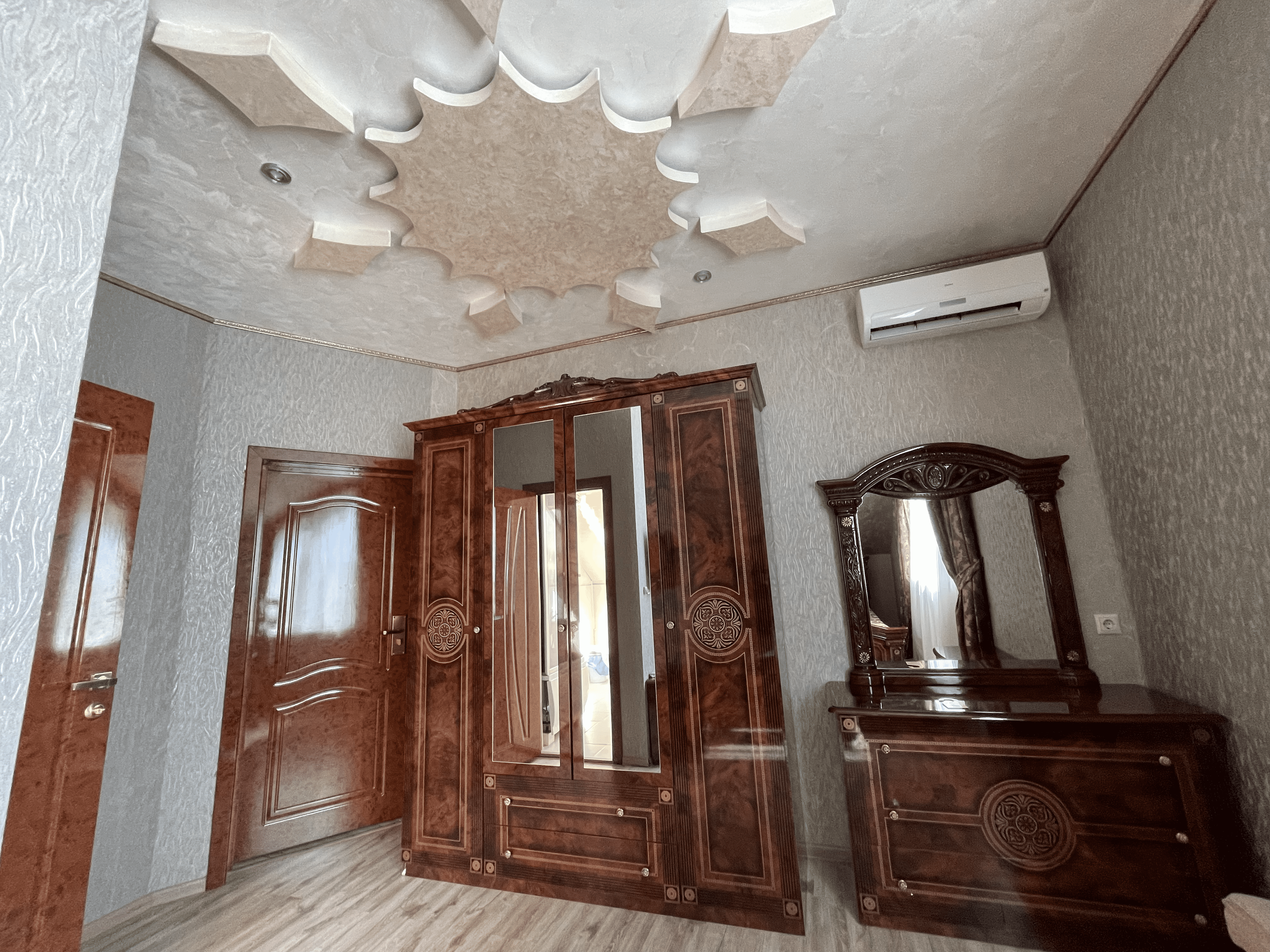 Двухместная комната с видом на море (мансарда, 4 этаж)