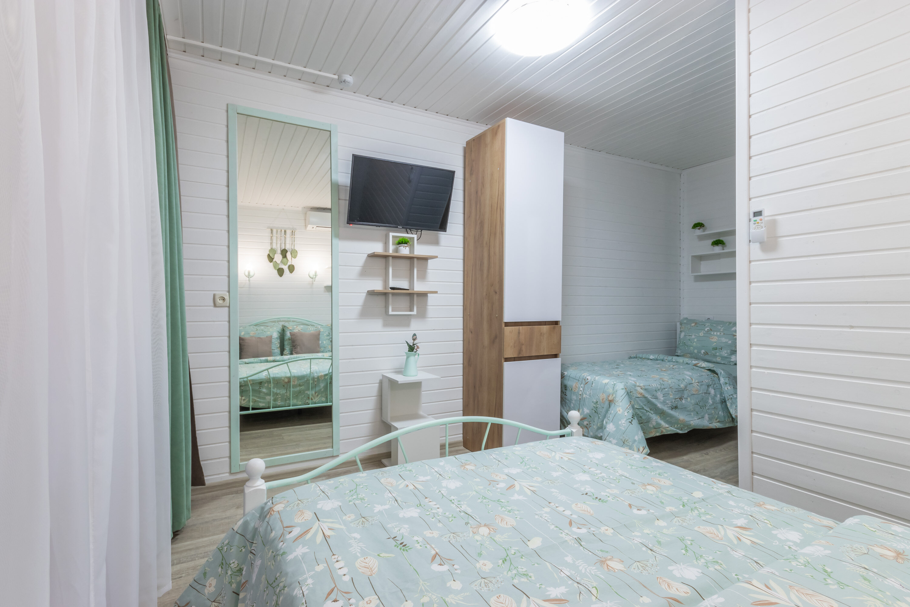 Трехместный семейный