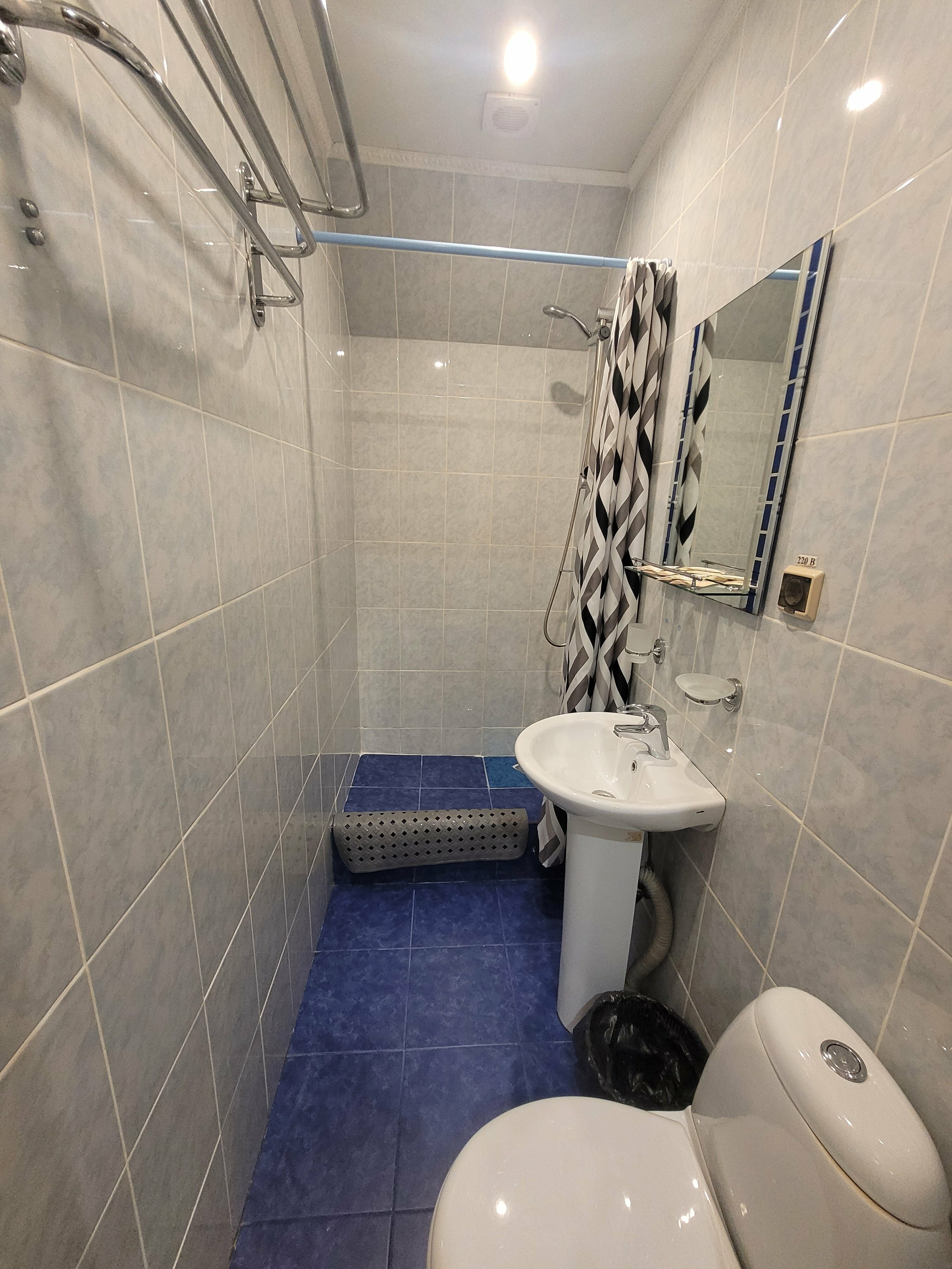 Двухместный номер с 2 отдельными кроватями и окном