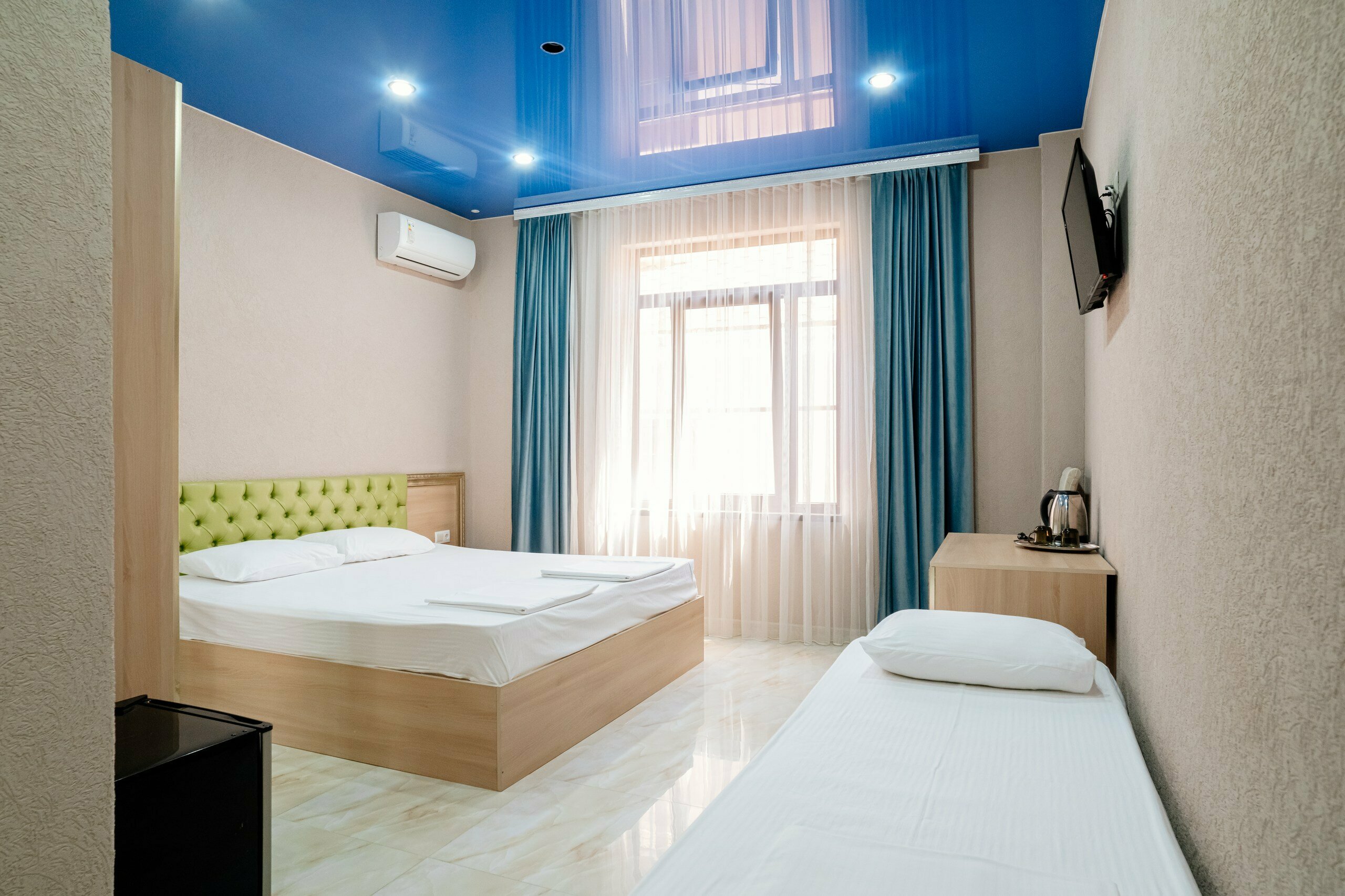 Трехместный полулюкс