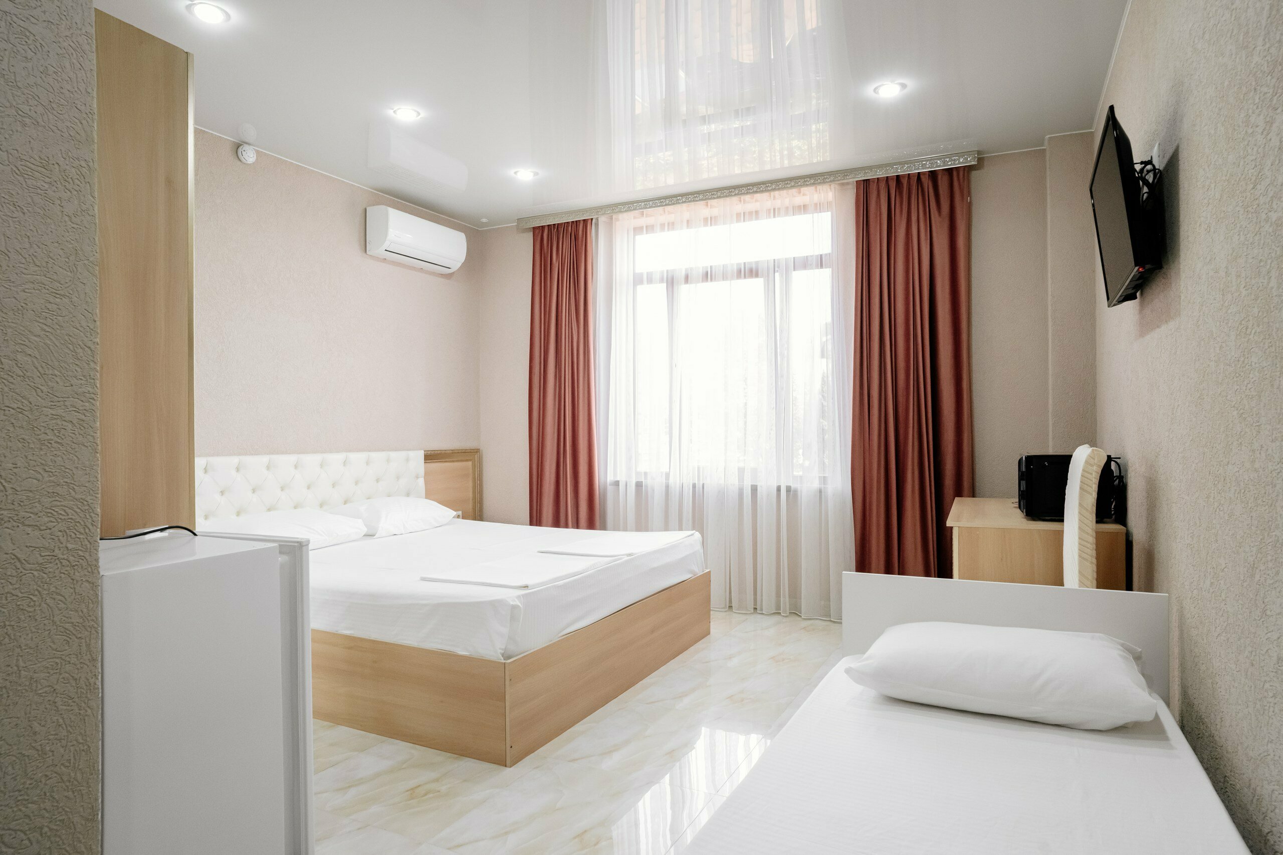 Трехместный люкс