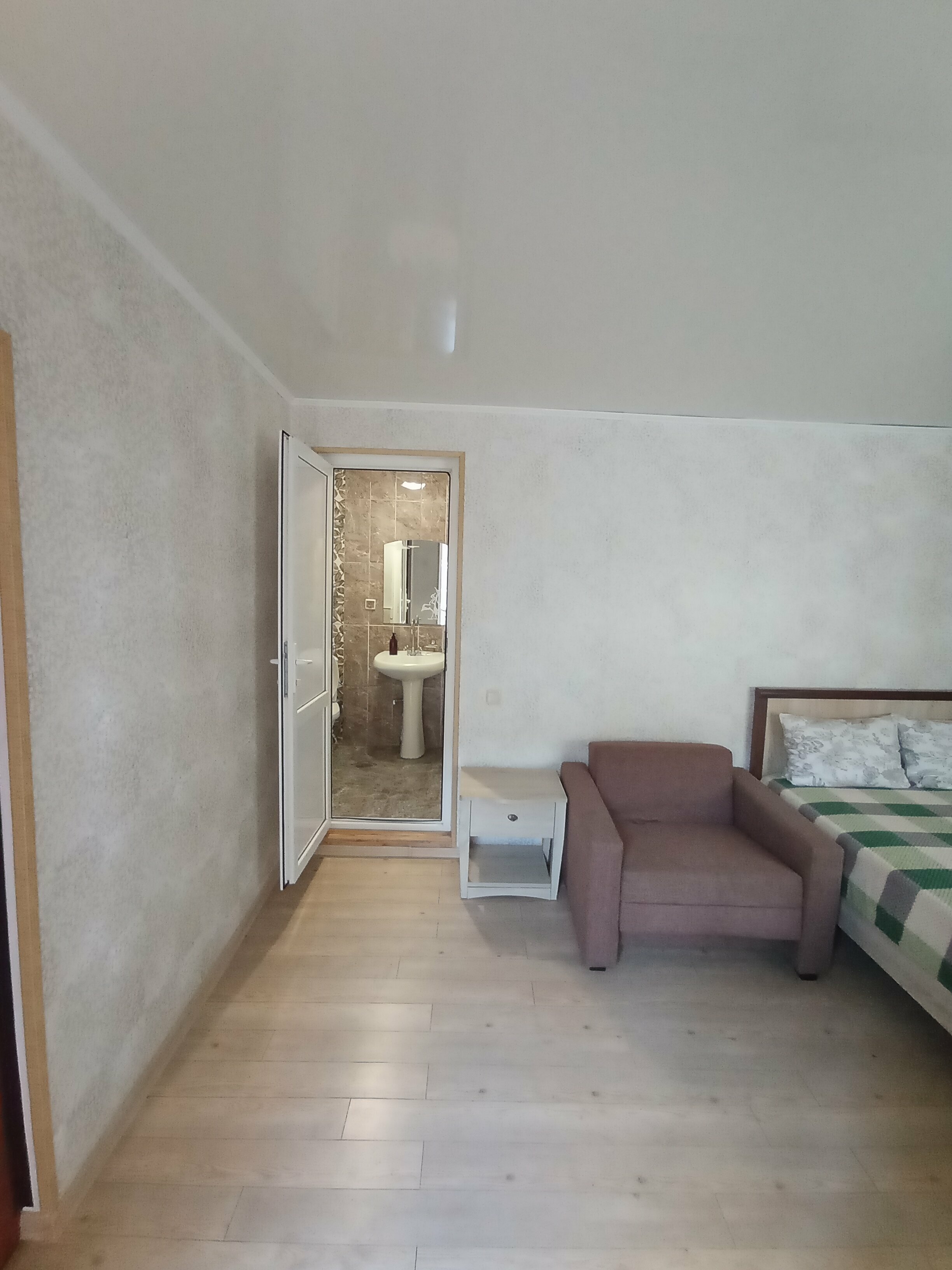 Стандарт с балконом и видом на море