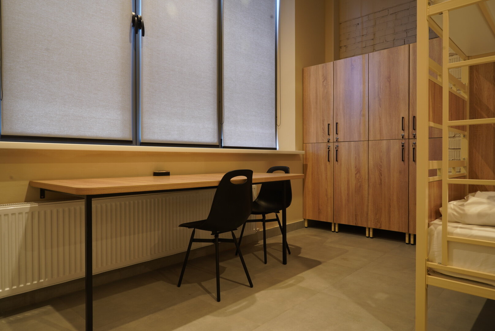 Общий 8-местный номер для мужчин