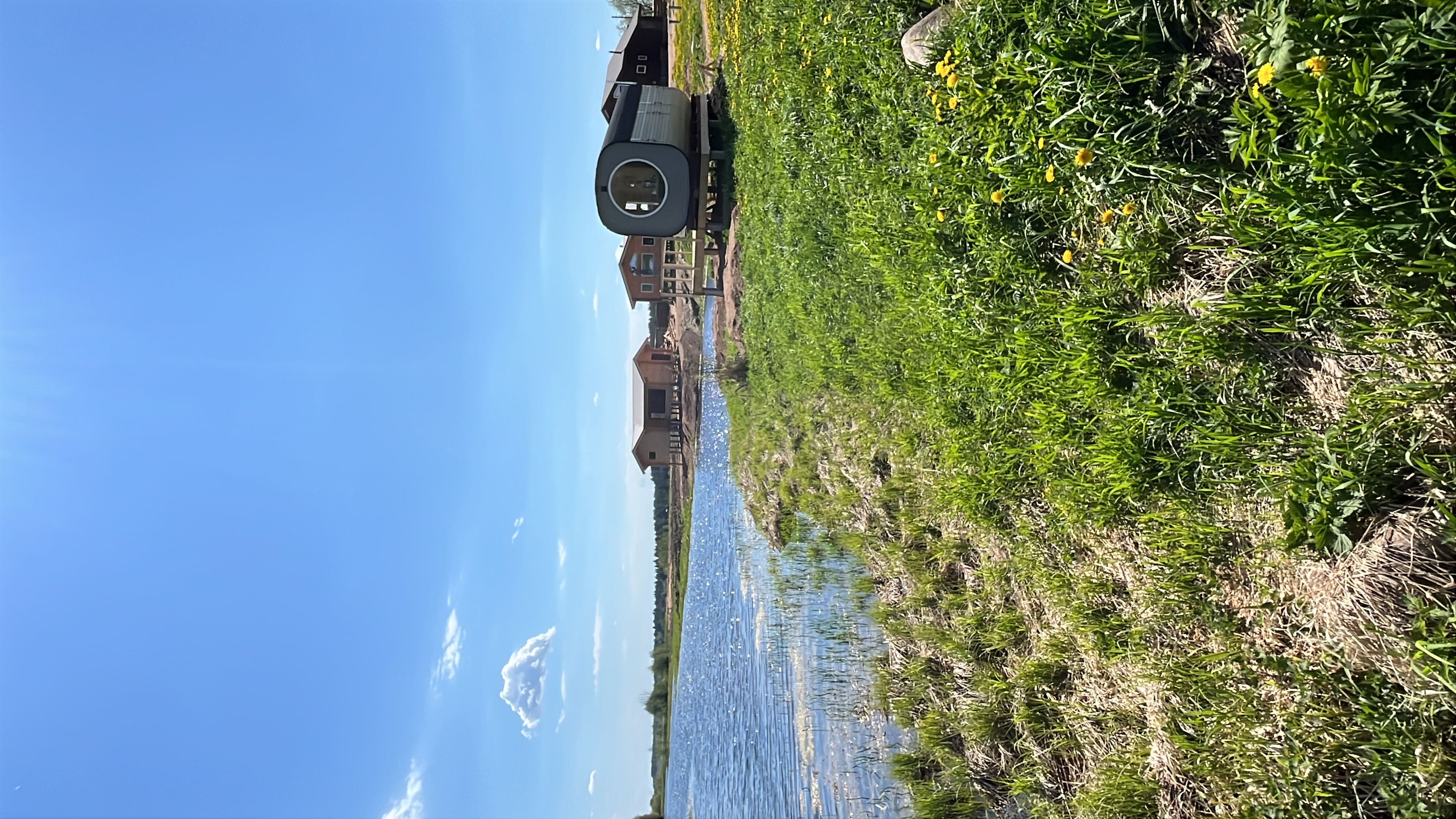 Дом с видом на озеро