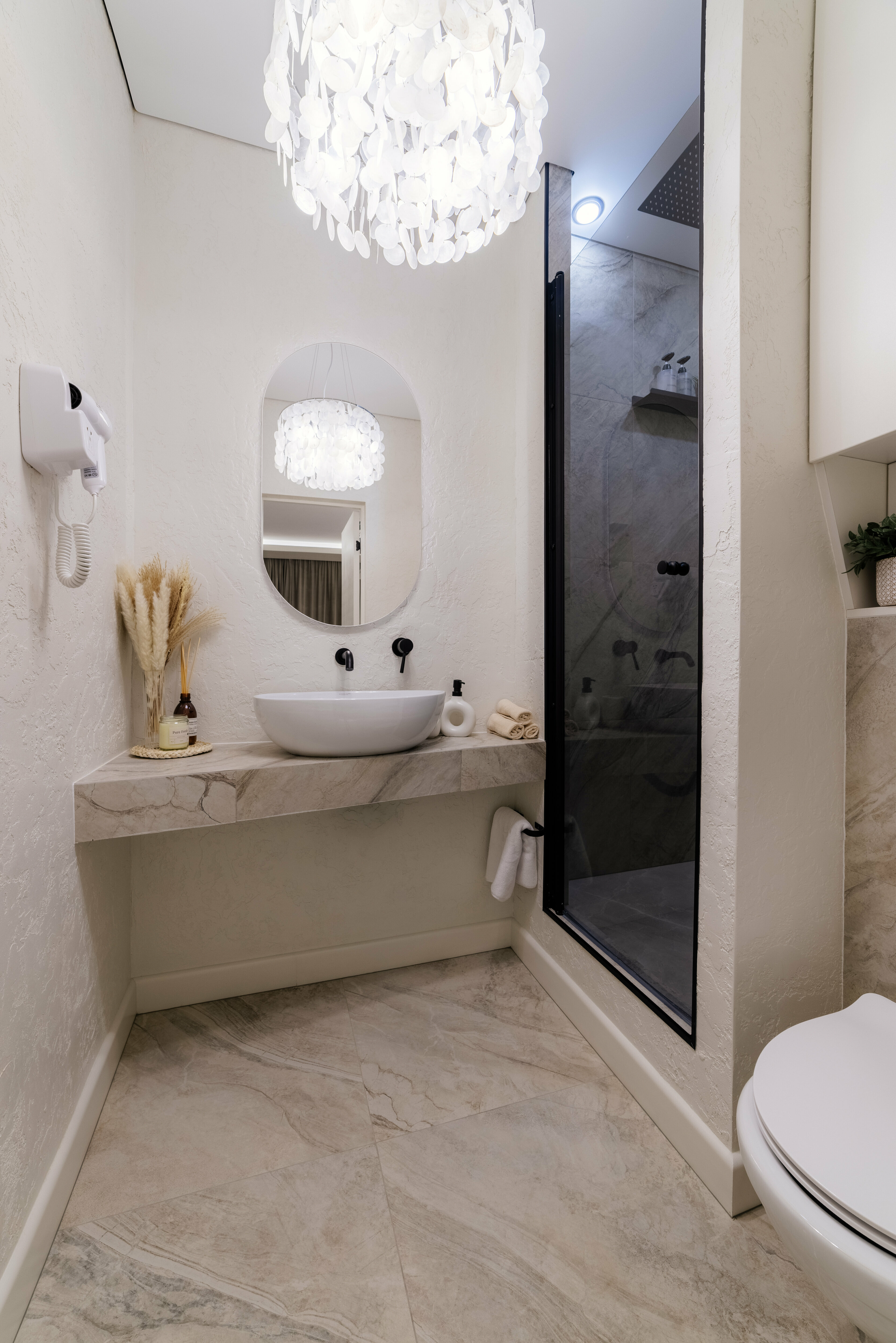 Трехместный номер с балконом