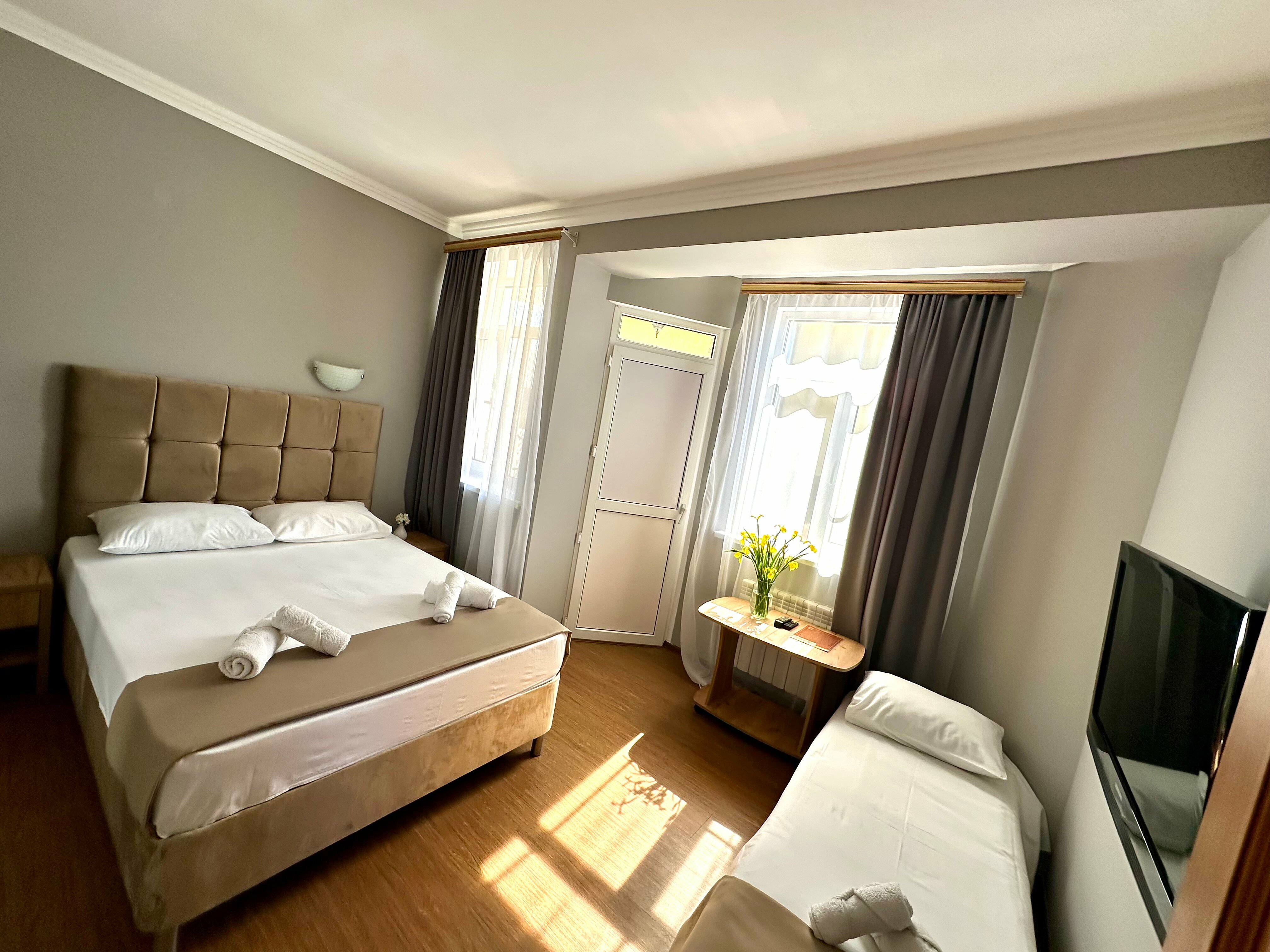 Двухкомнатный пятиместный номер