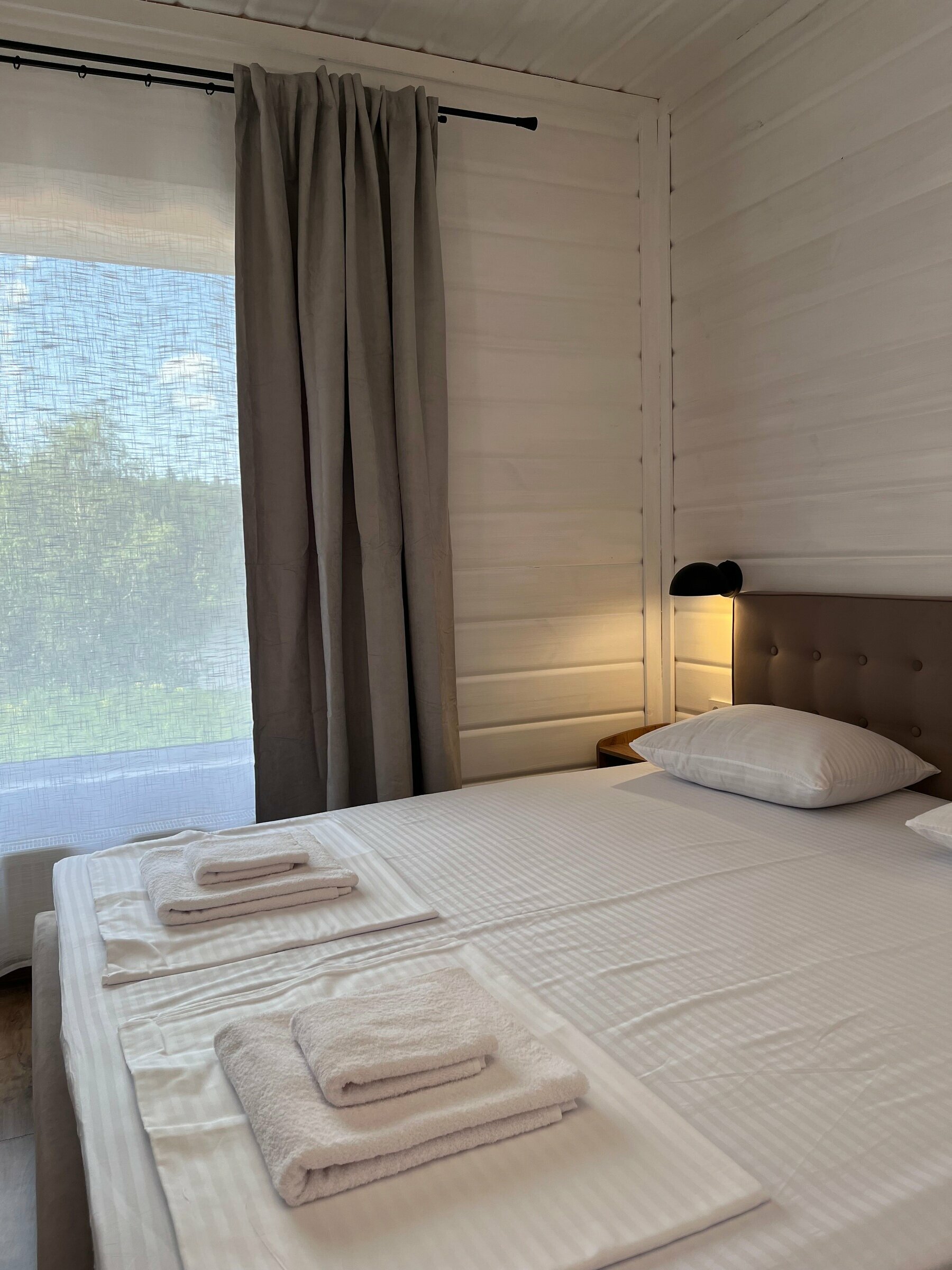 Дом с видом на лес