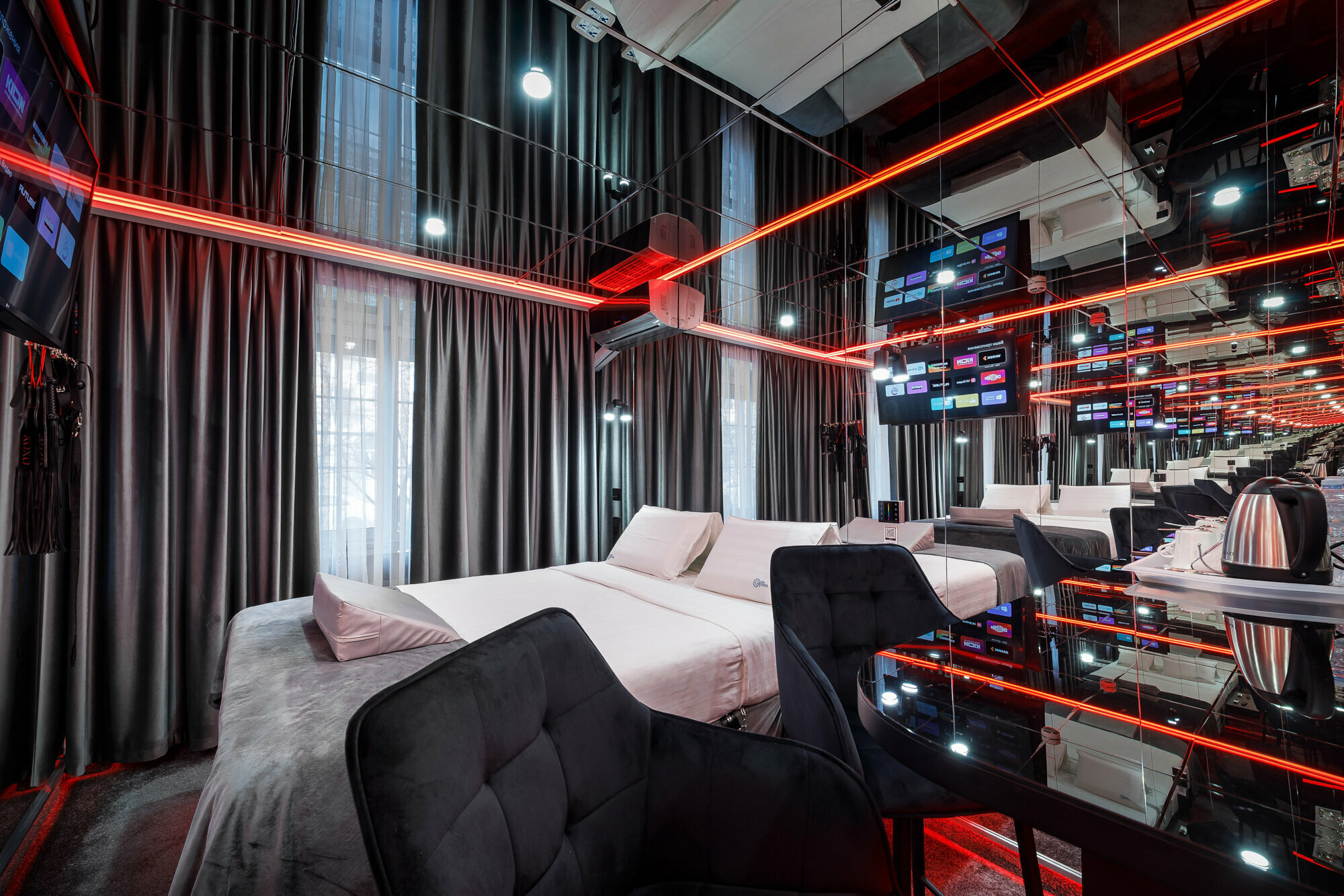 Номер Делюкс