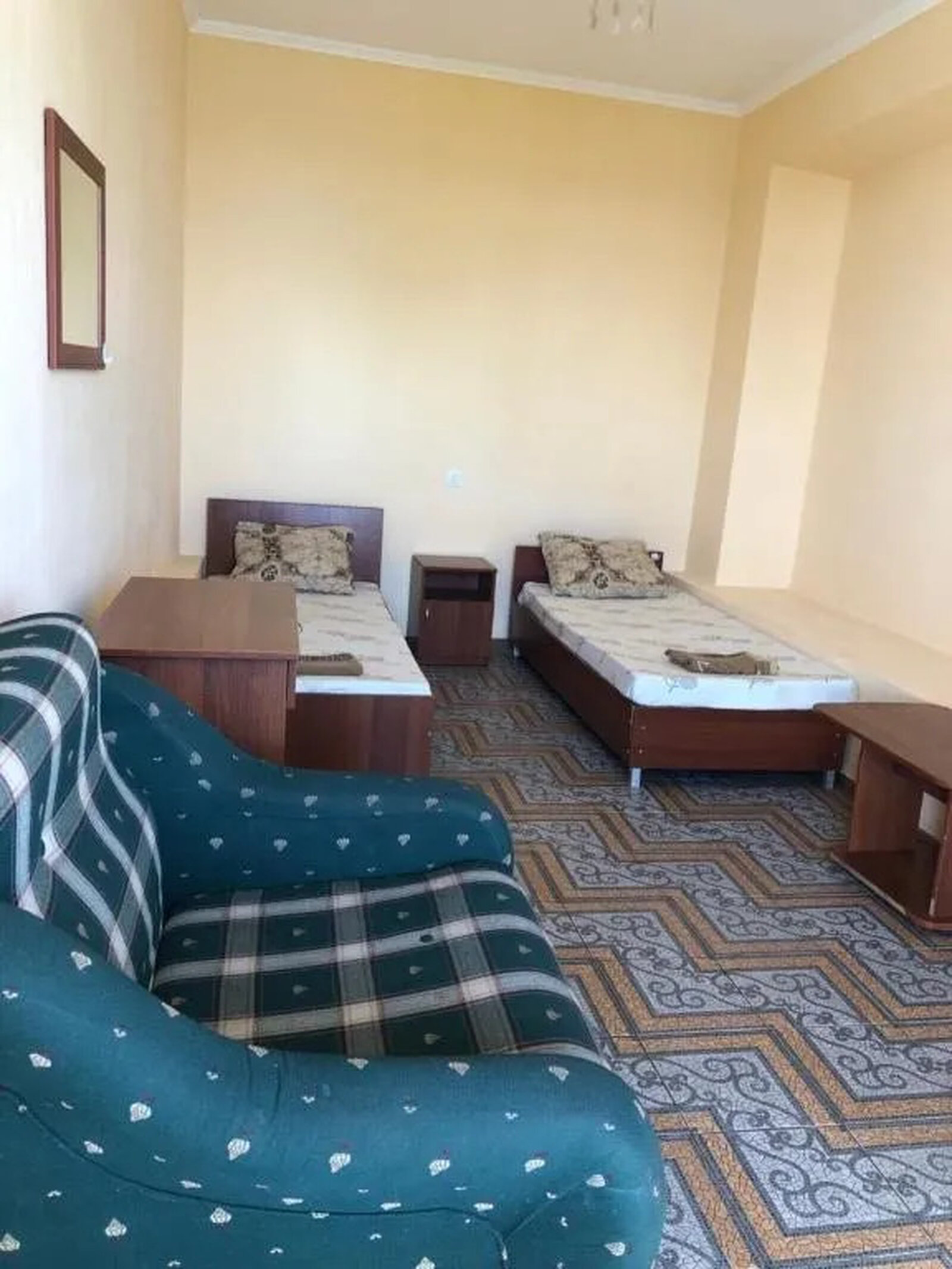 Бюджетный трехместный номер