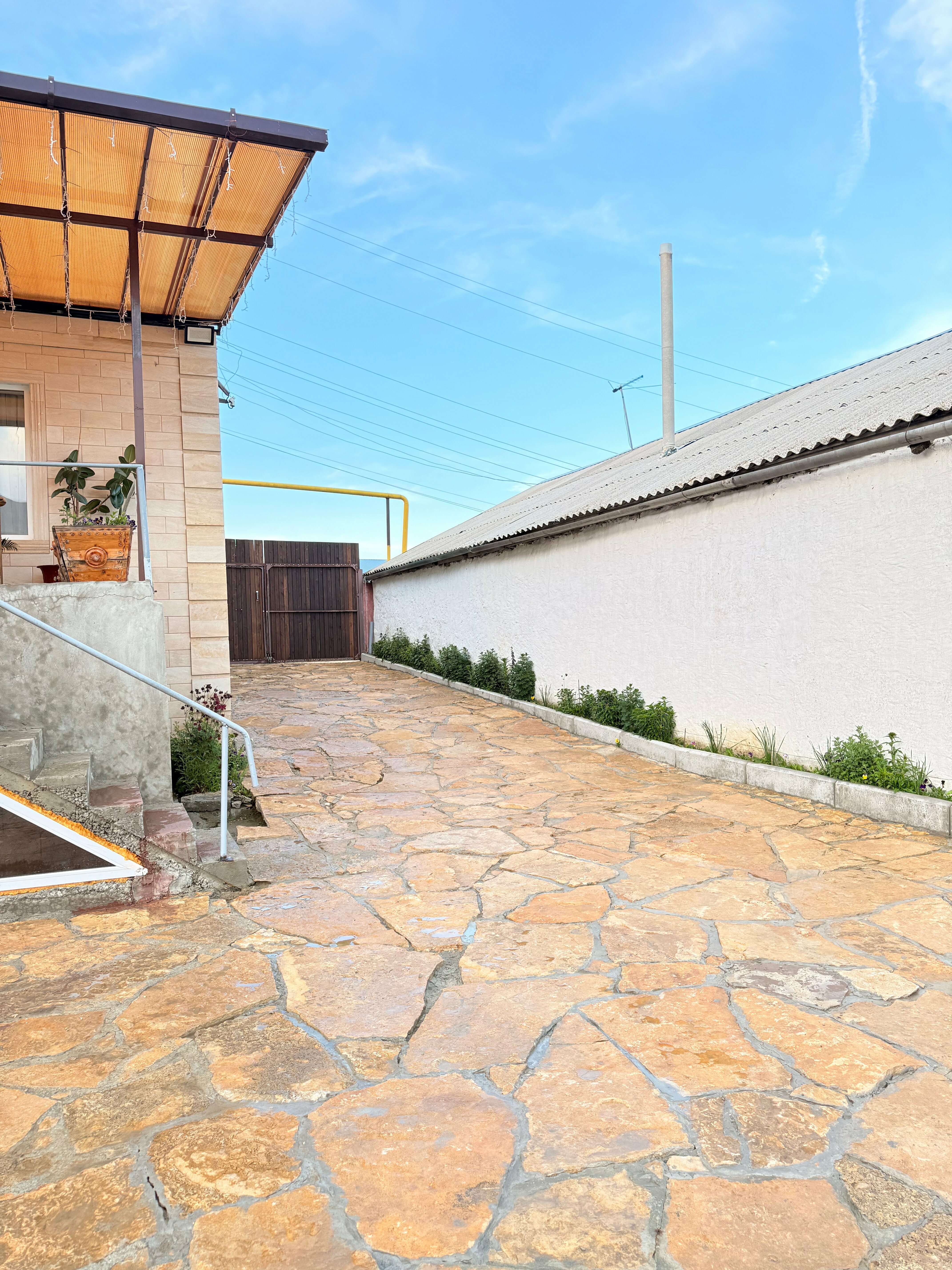 Дом с видом на горы