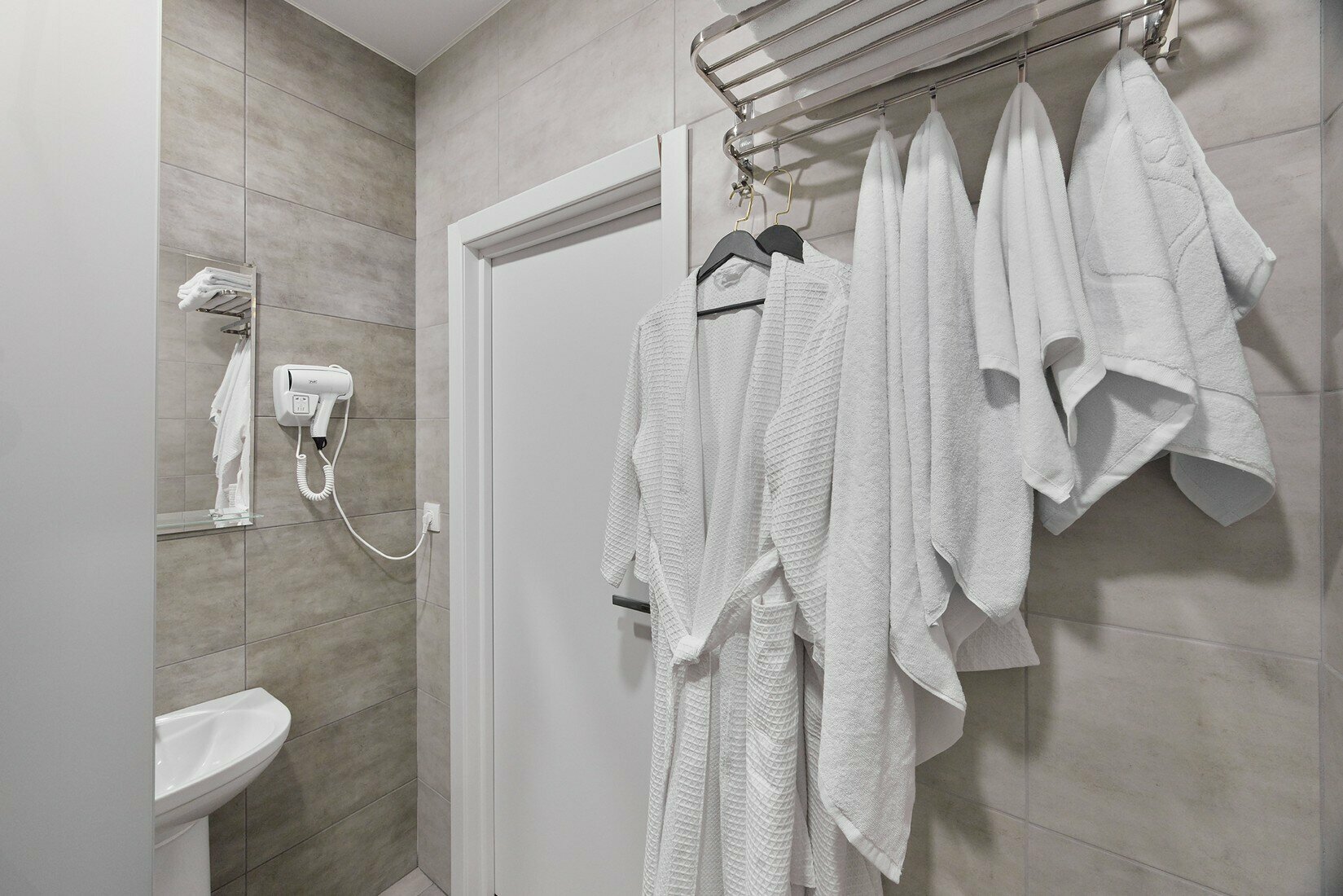 Двухместный полулюкс с 1 двуспальной кроватью