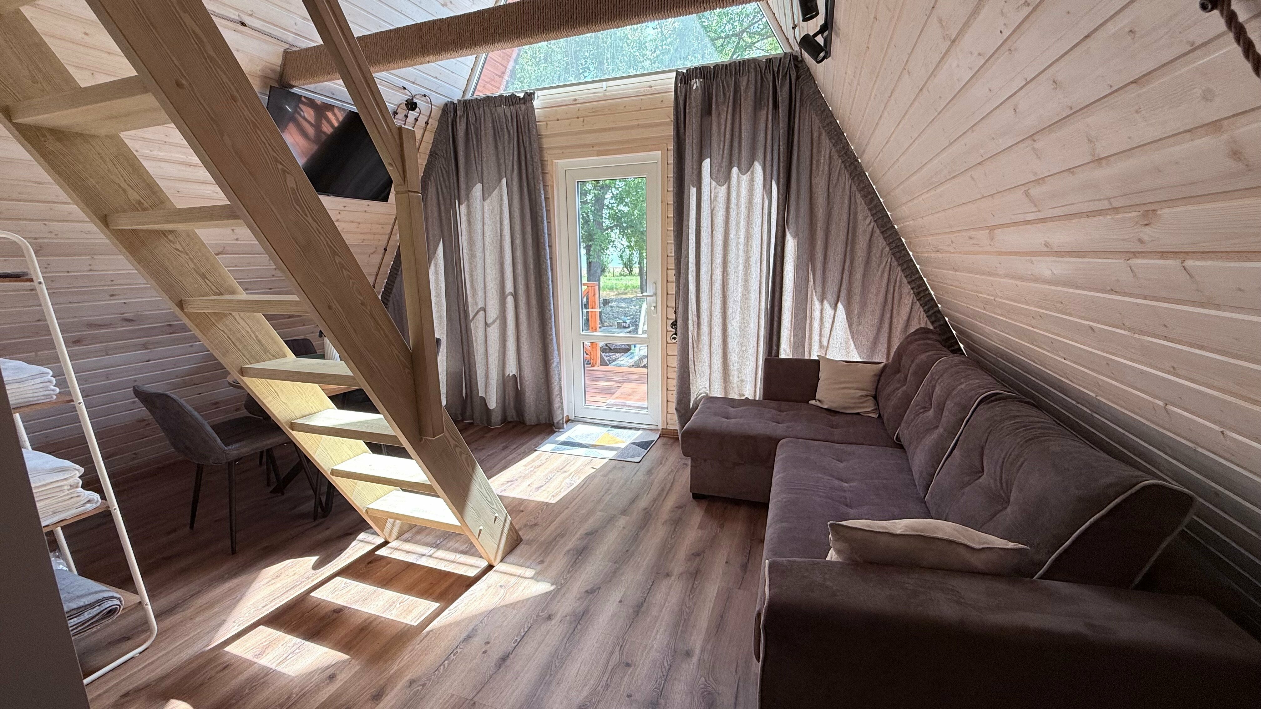 A-frame 2 "Домик Чехова"