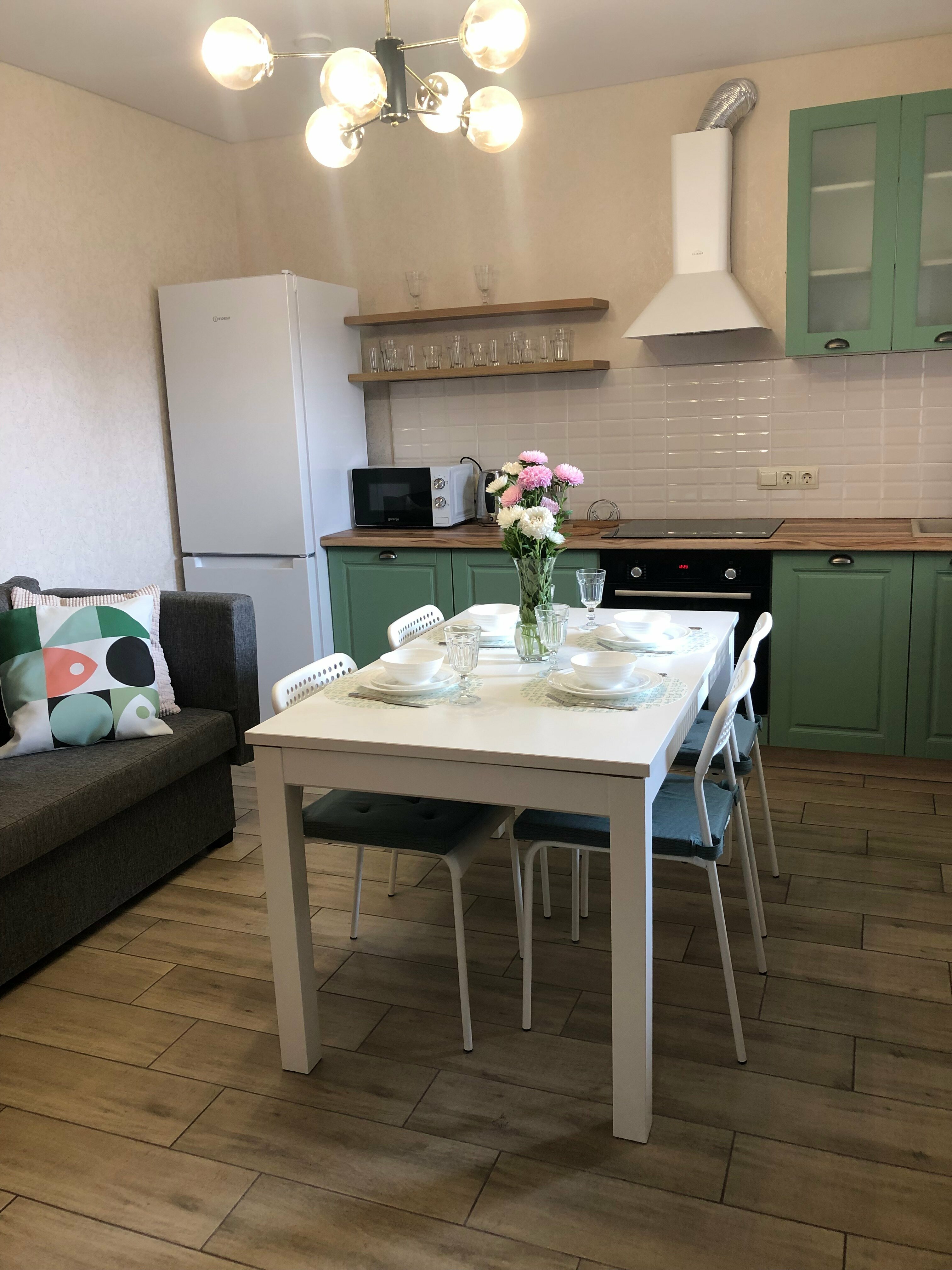 Двухкомнатный номер с кухней и балконом