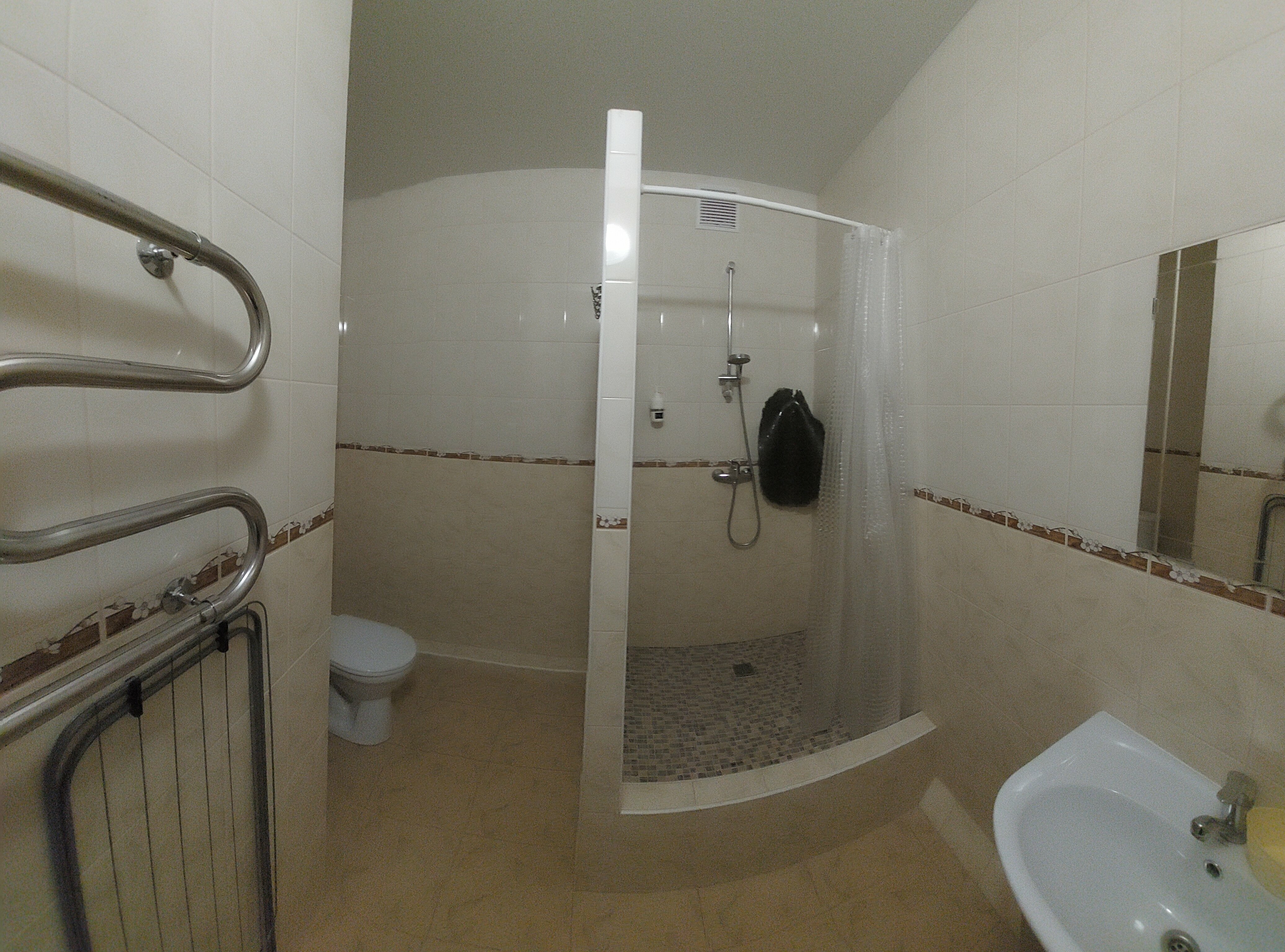 Апартаменты трехкомнатные  100м2 ( 10 человек)