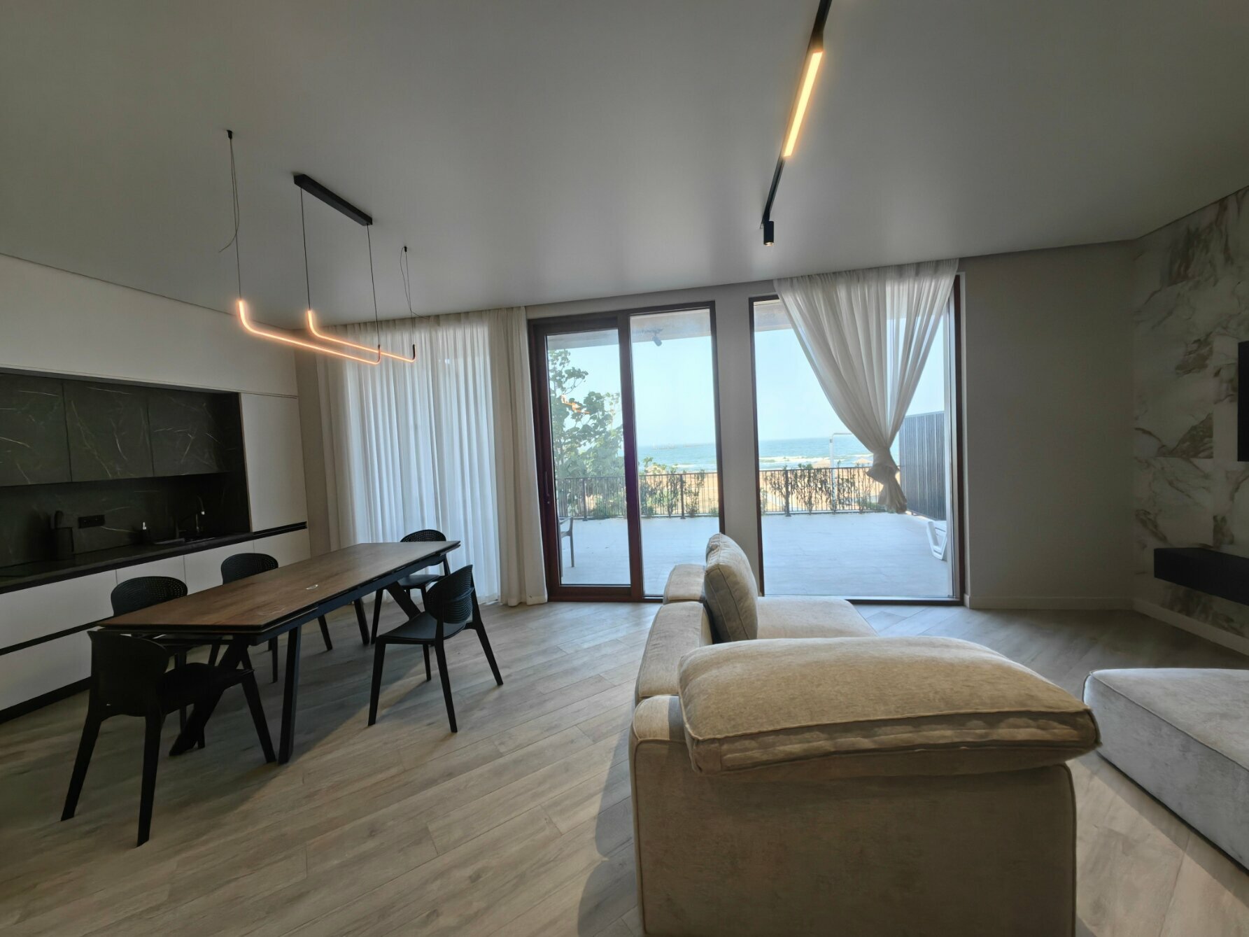 Вилла с видом на море