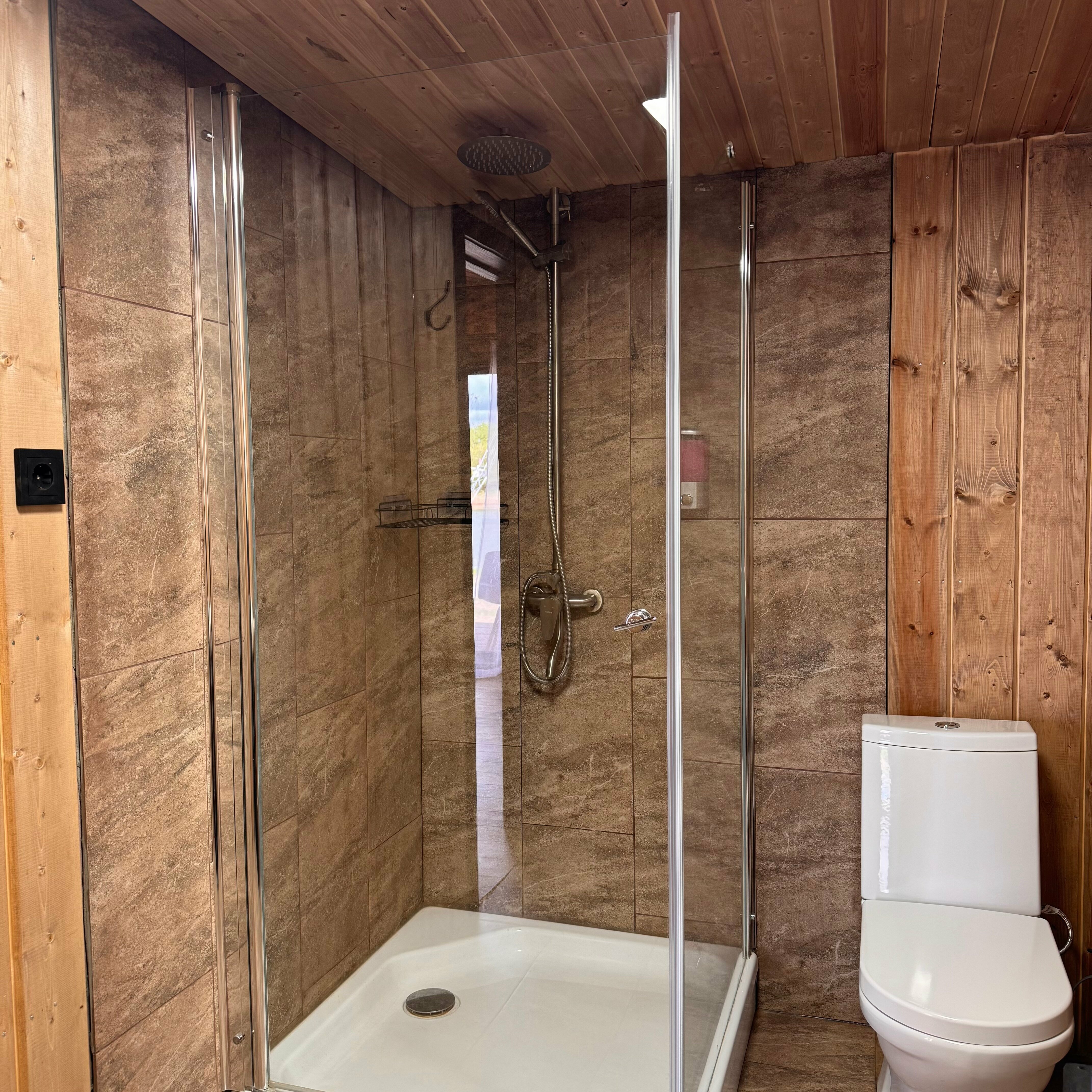 Коттедж с видом на озеро