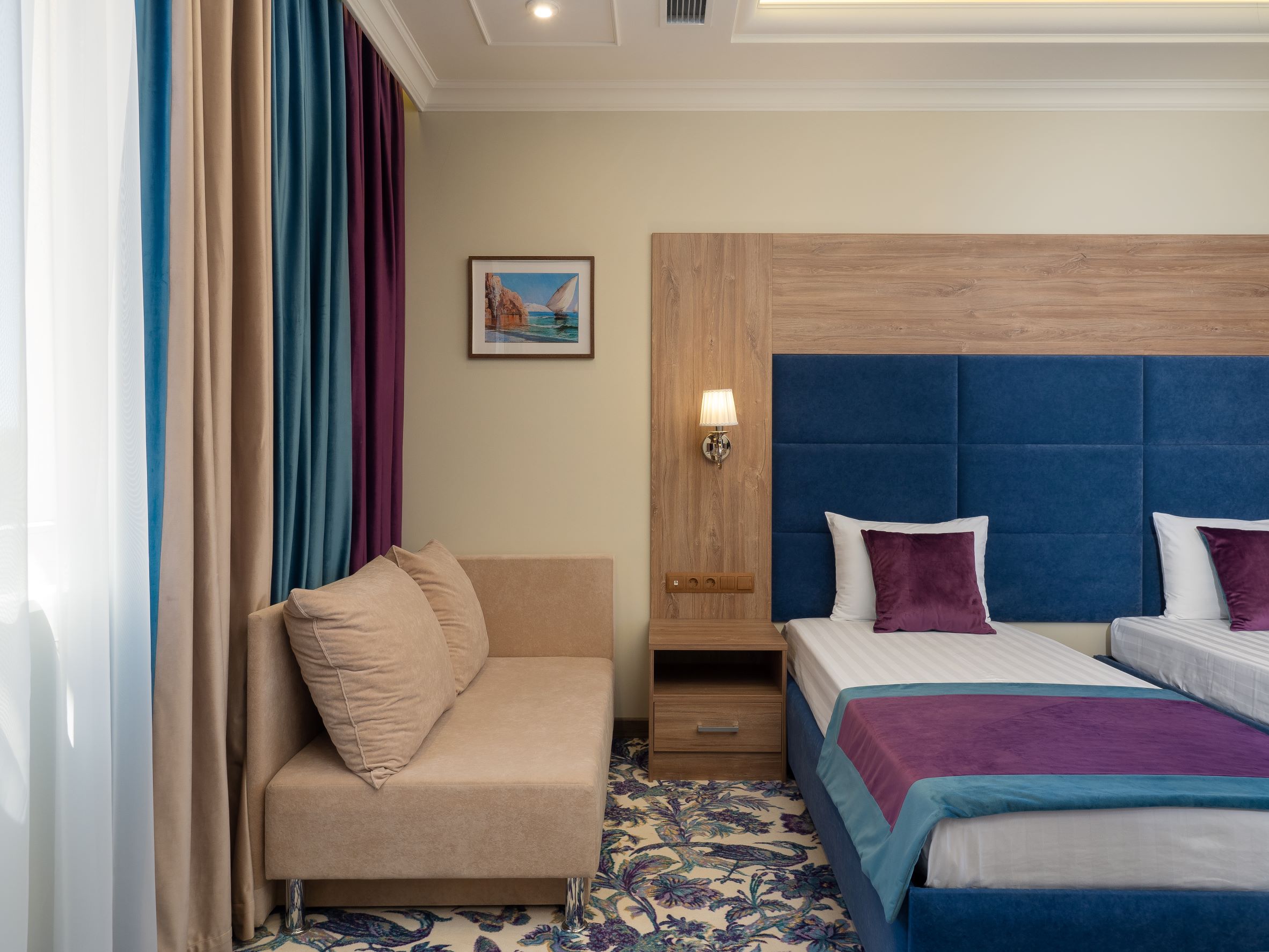 Джуниор Сюит Семейный