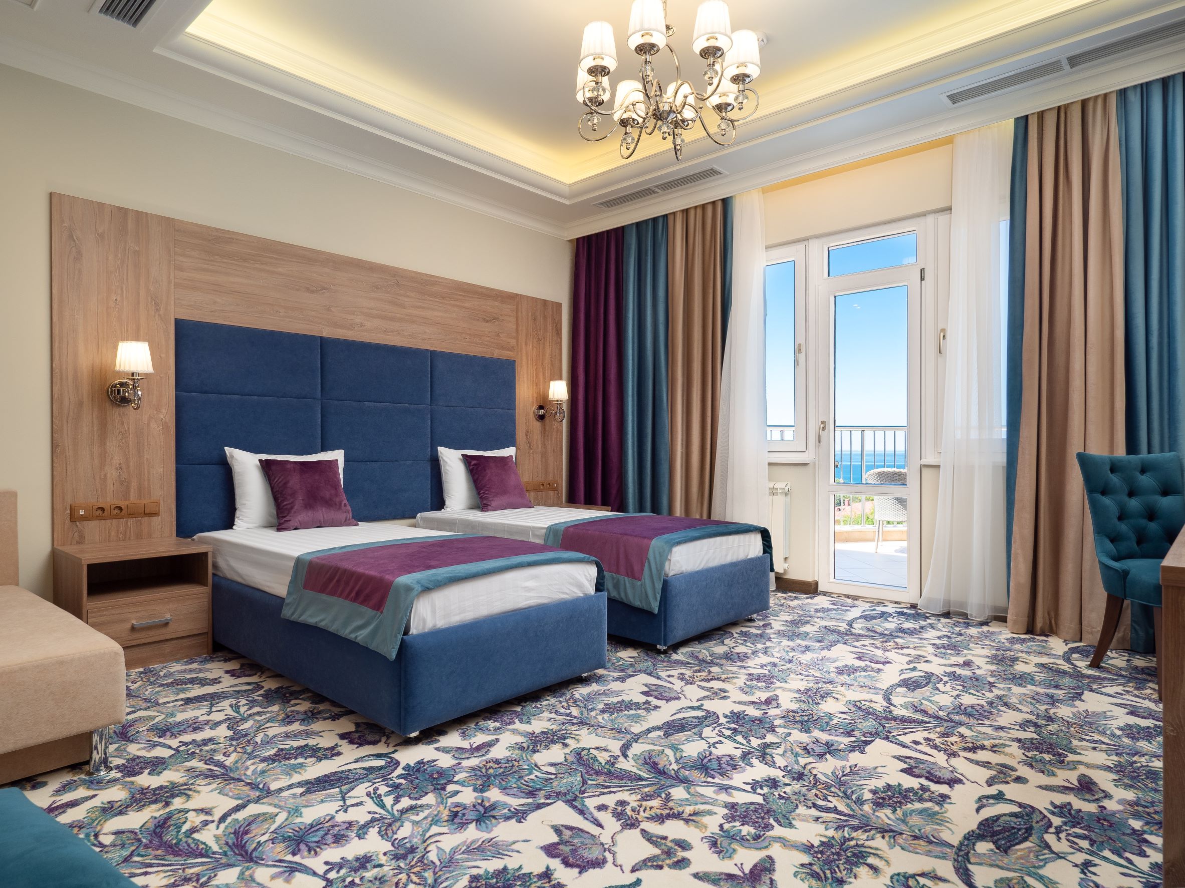 Джуниор Сюит Семейный