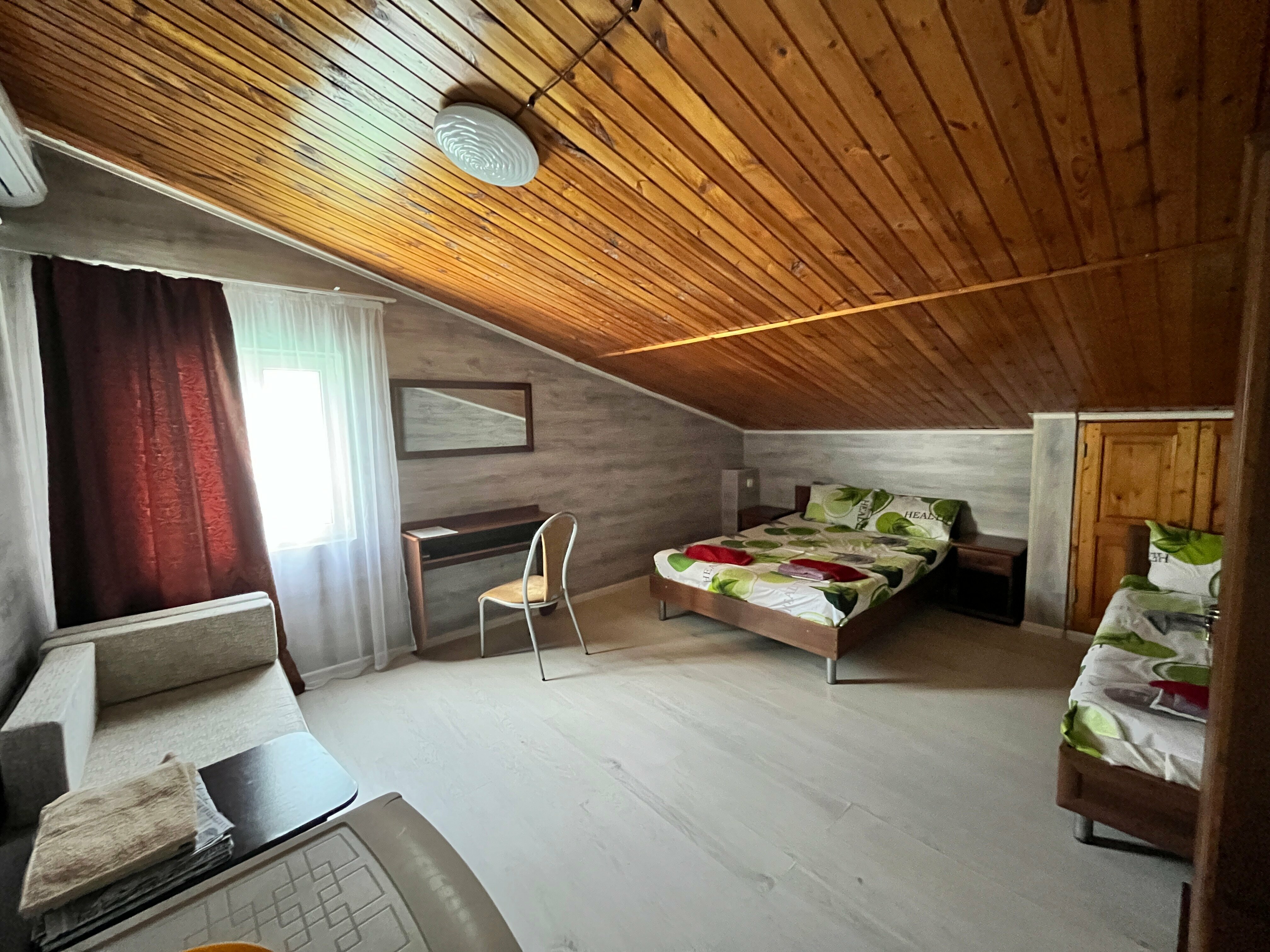 Четырехместный эконом