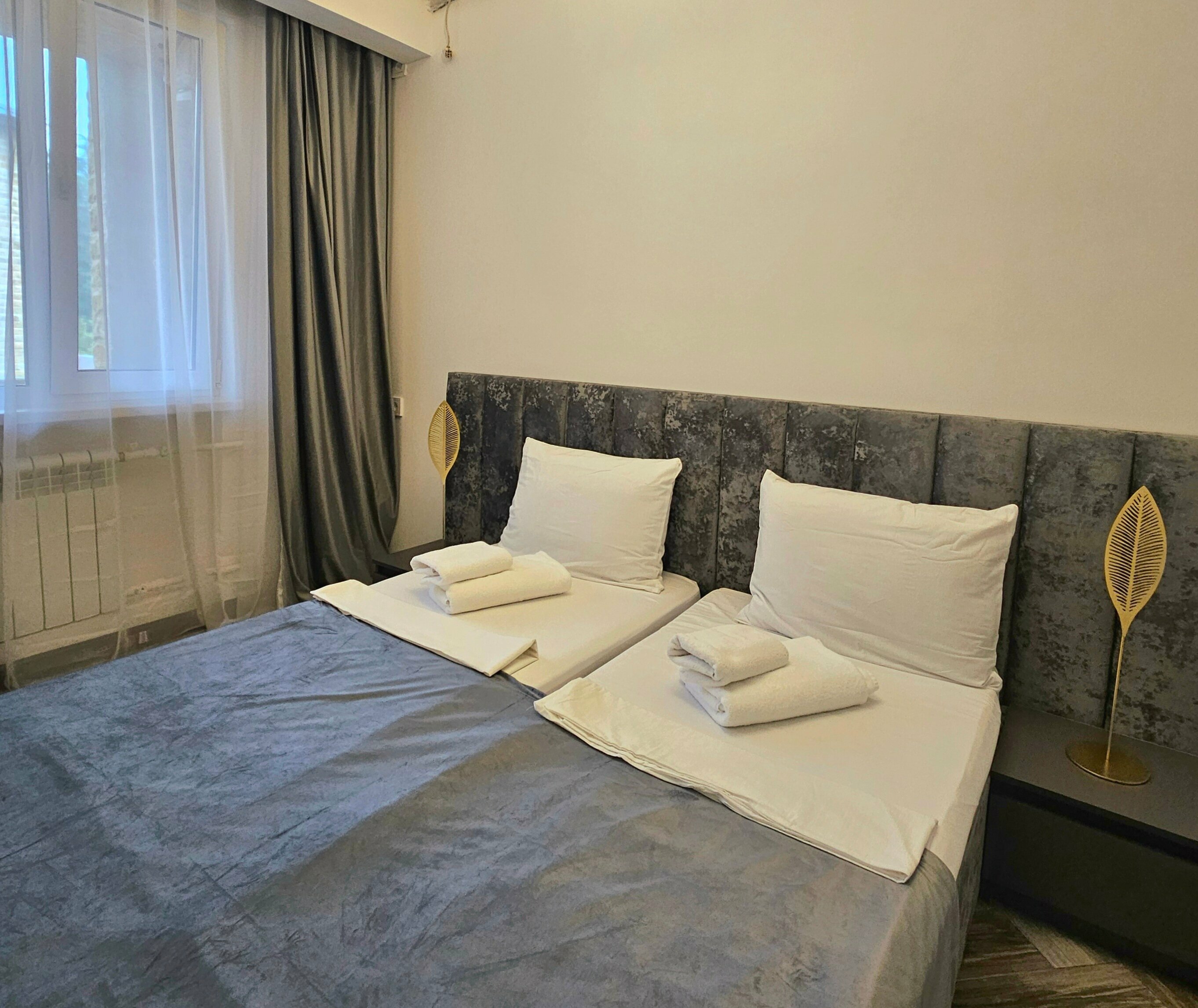 Люкс с видом на бассейн