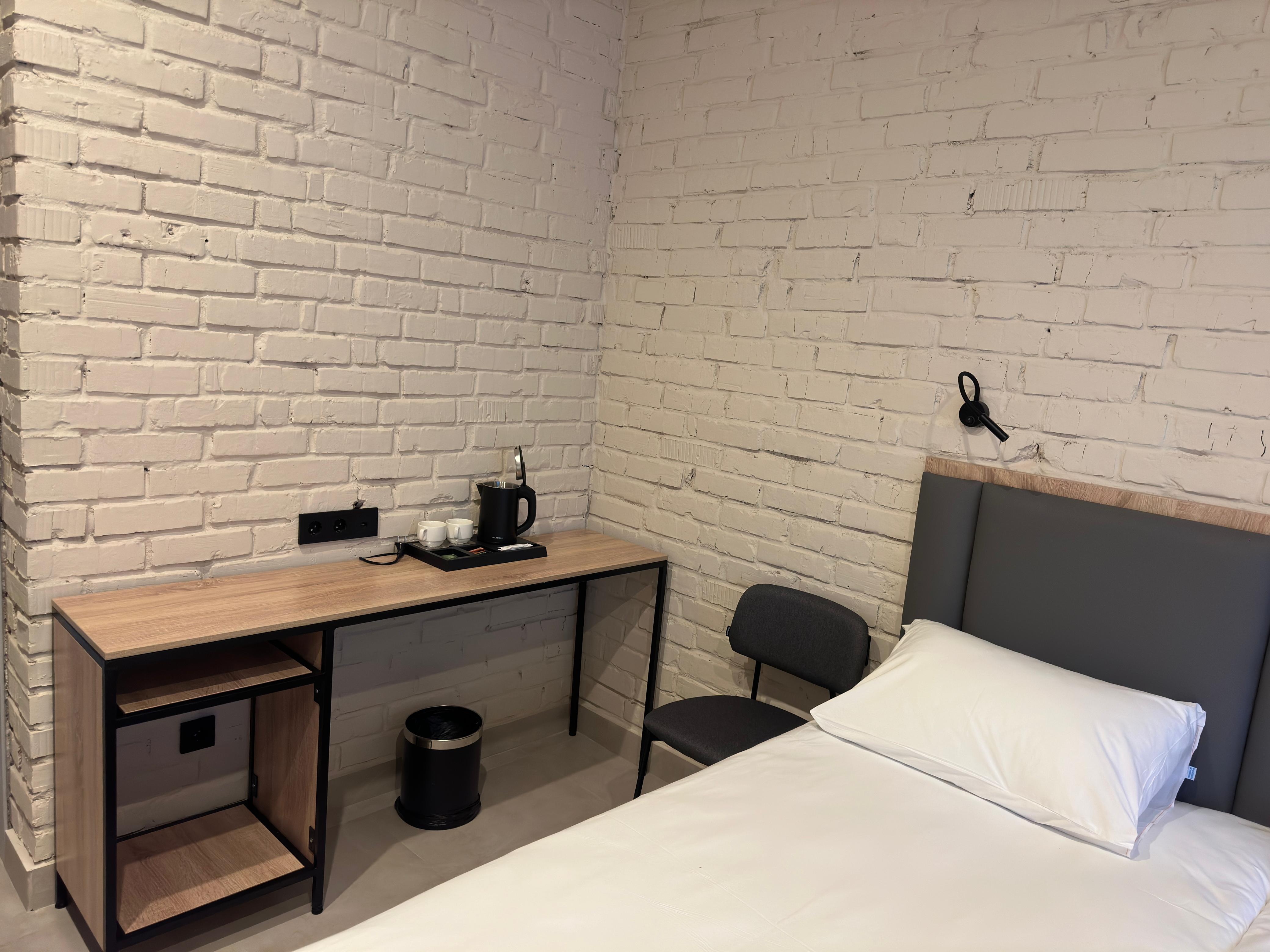 Двухместный с 1 кроватью или 2 отдельными кроватями и душем