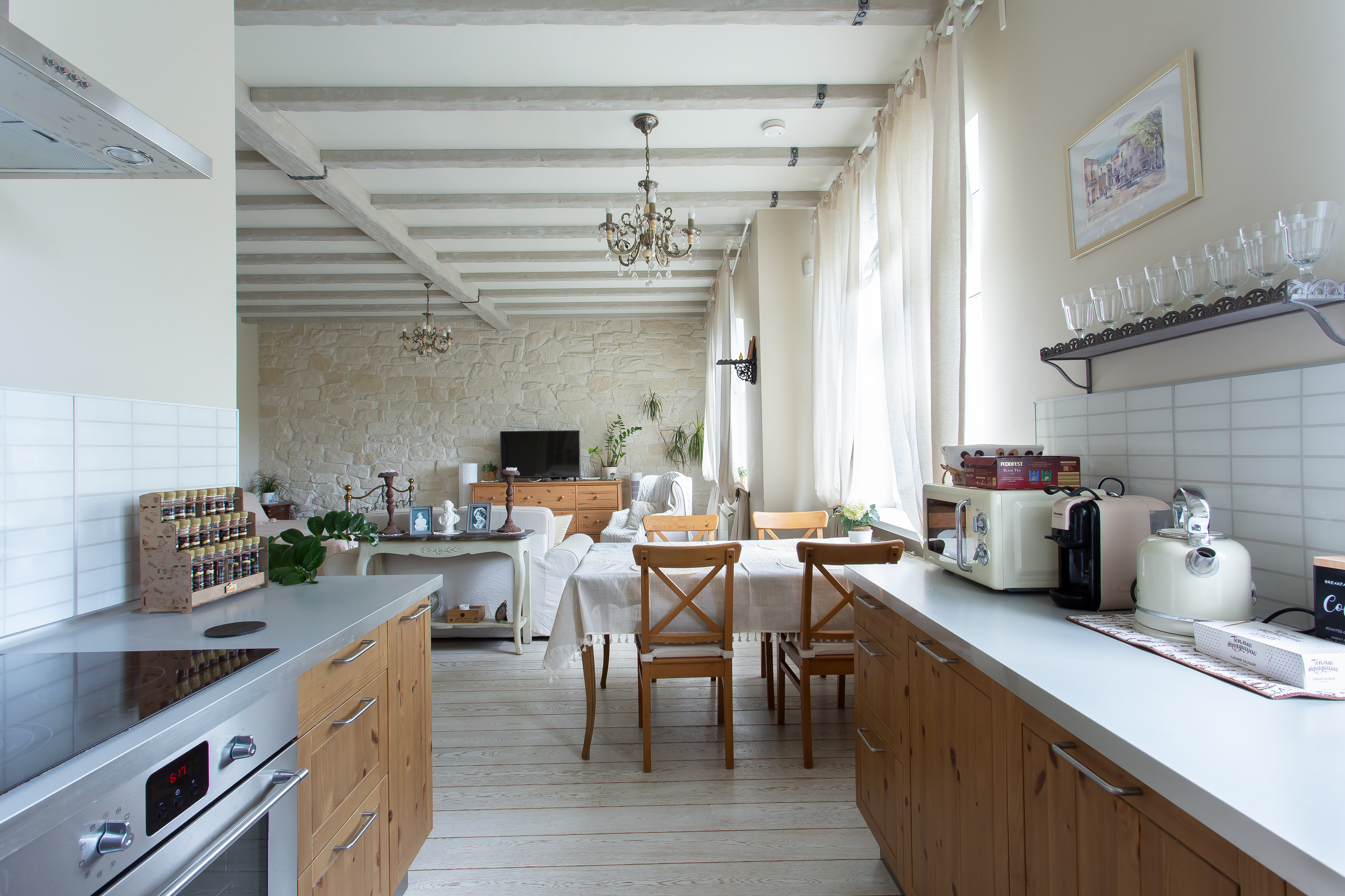 Номер-студия Делюкс с кроватью размера «king-size»