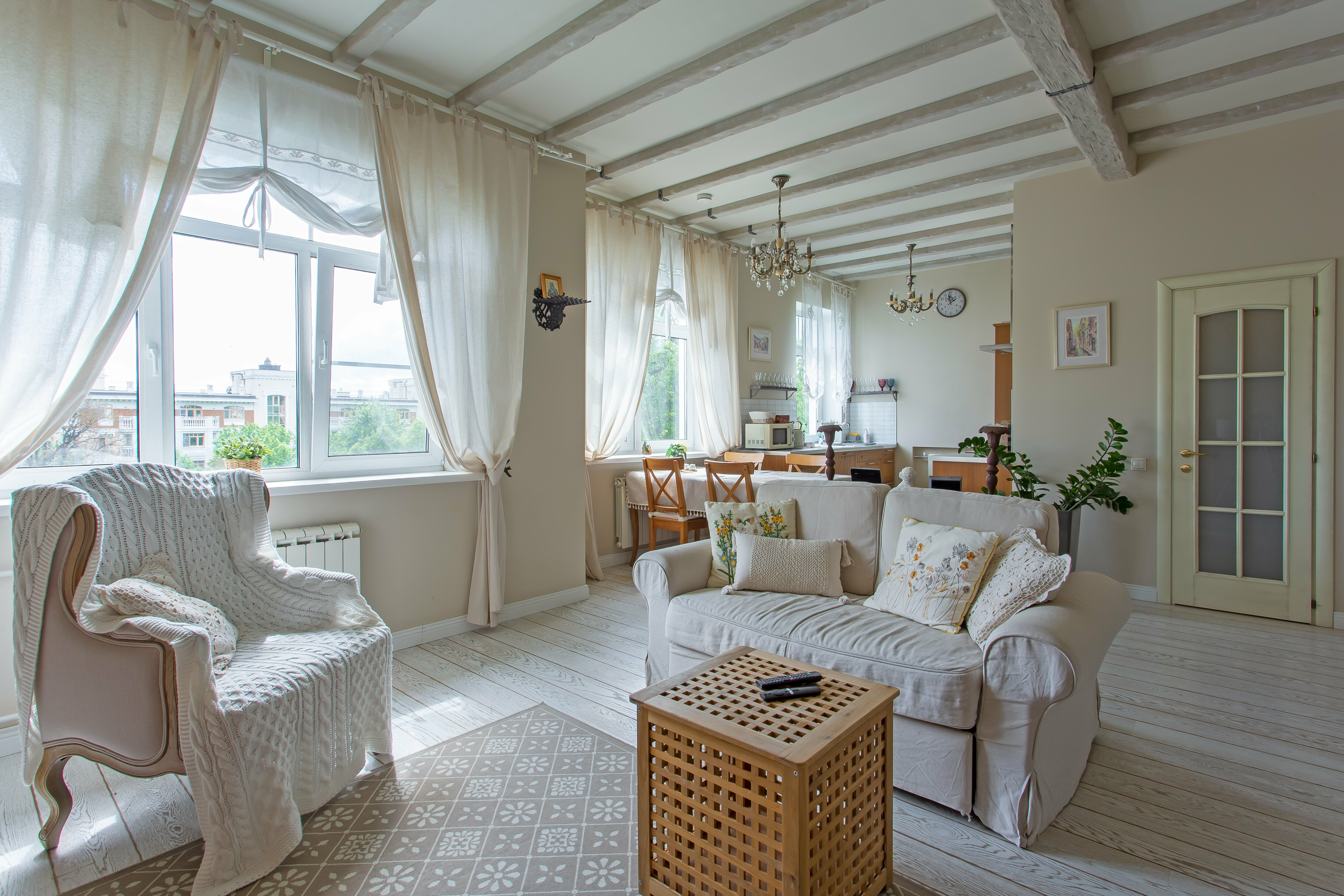 Номер-студия Делюкс с кроватью размера «king-size»