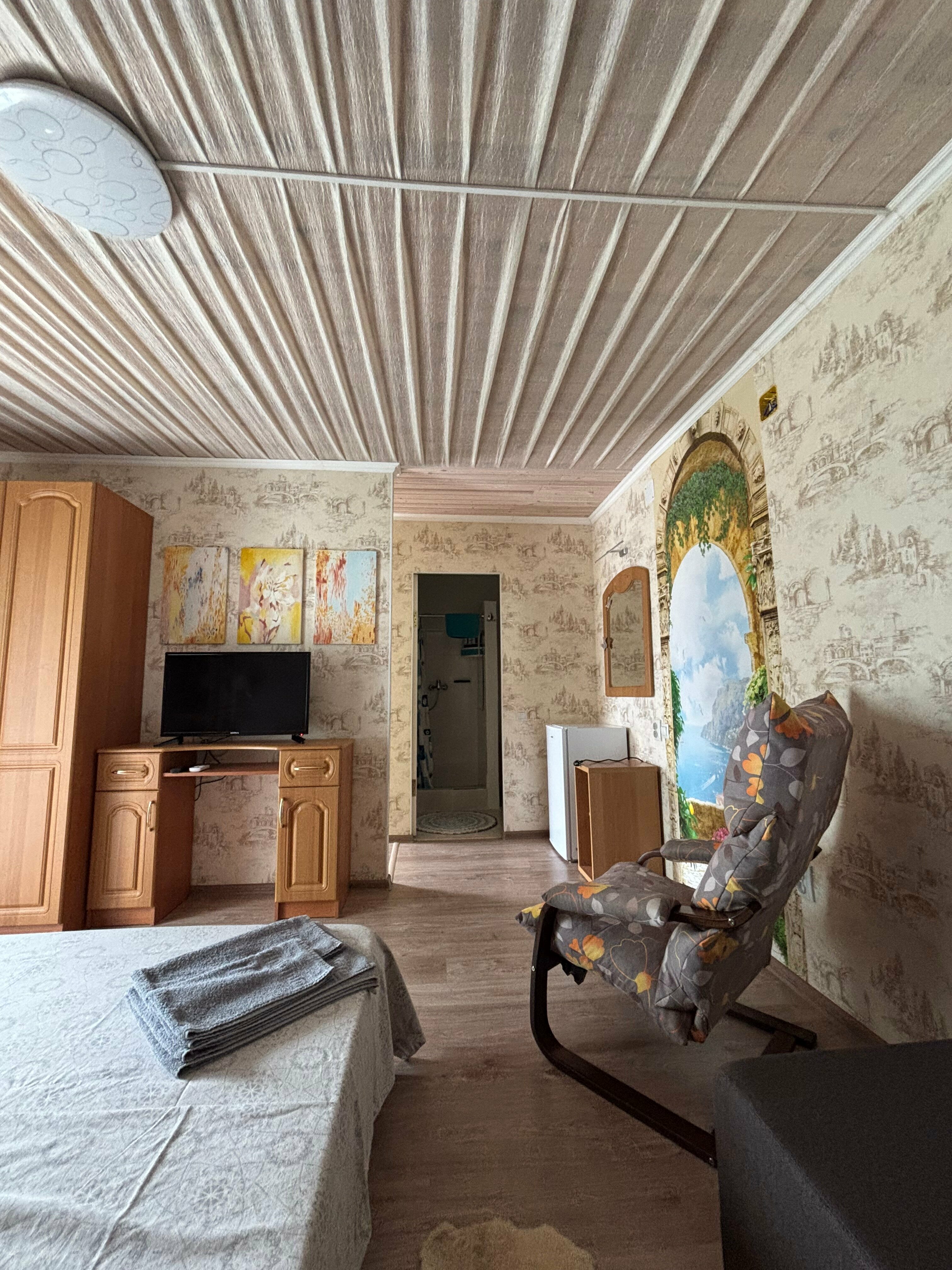 Двухкомнатный номер с балконом и отдельным входом