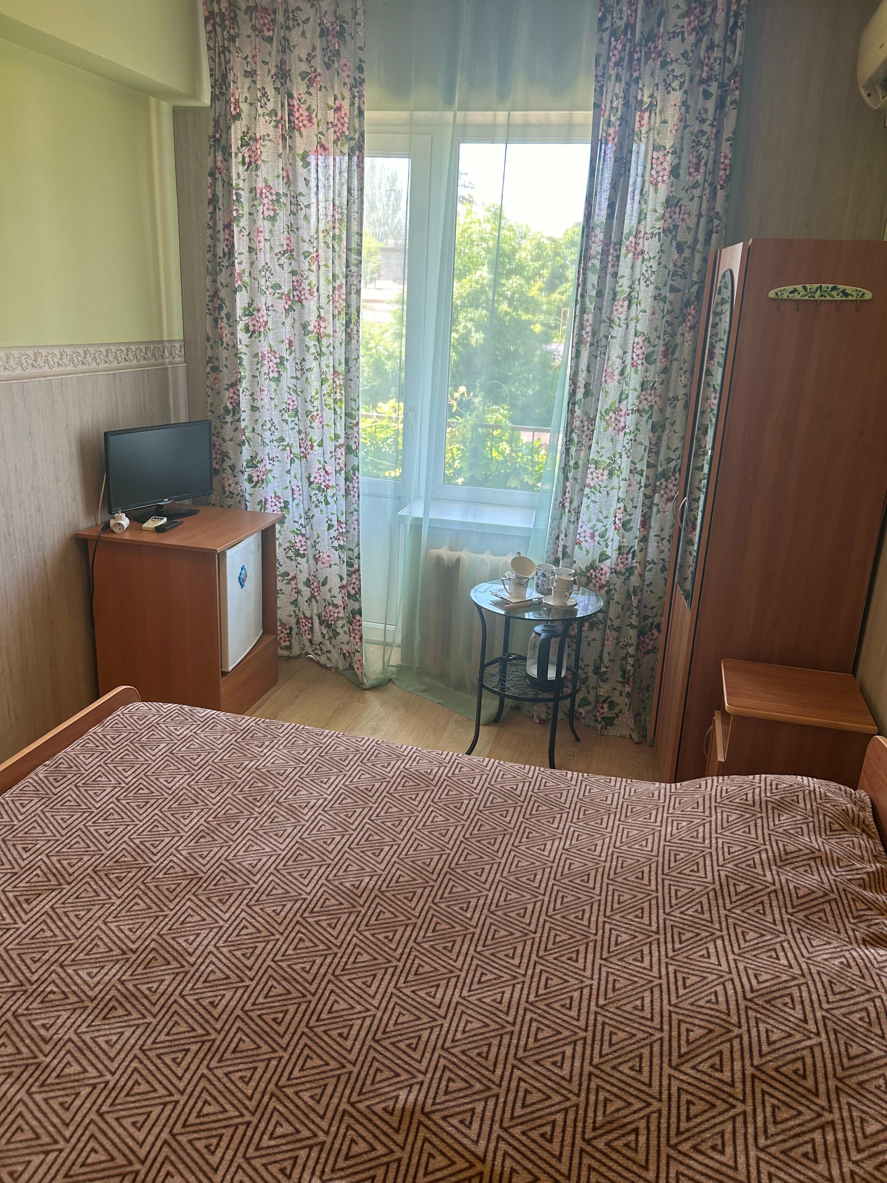 Двухместный номер с 1 кроватью или 2 отдельными кроватями и собственной ванной комнатой