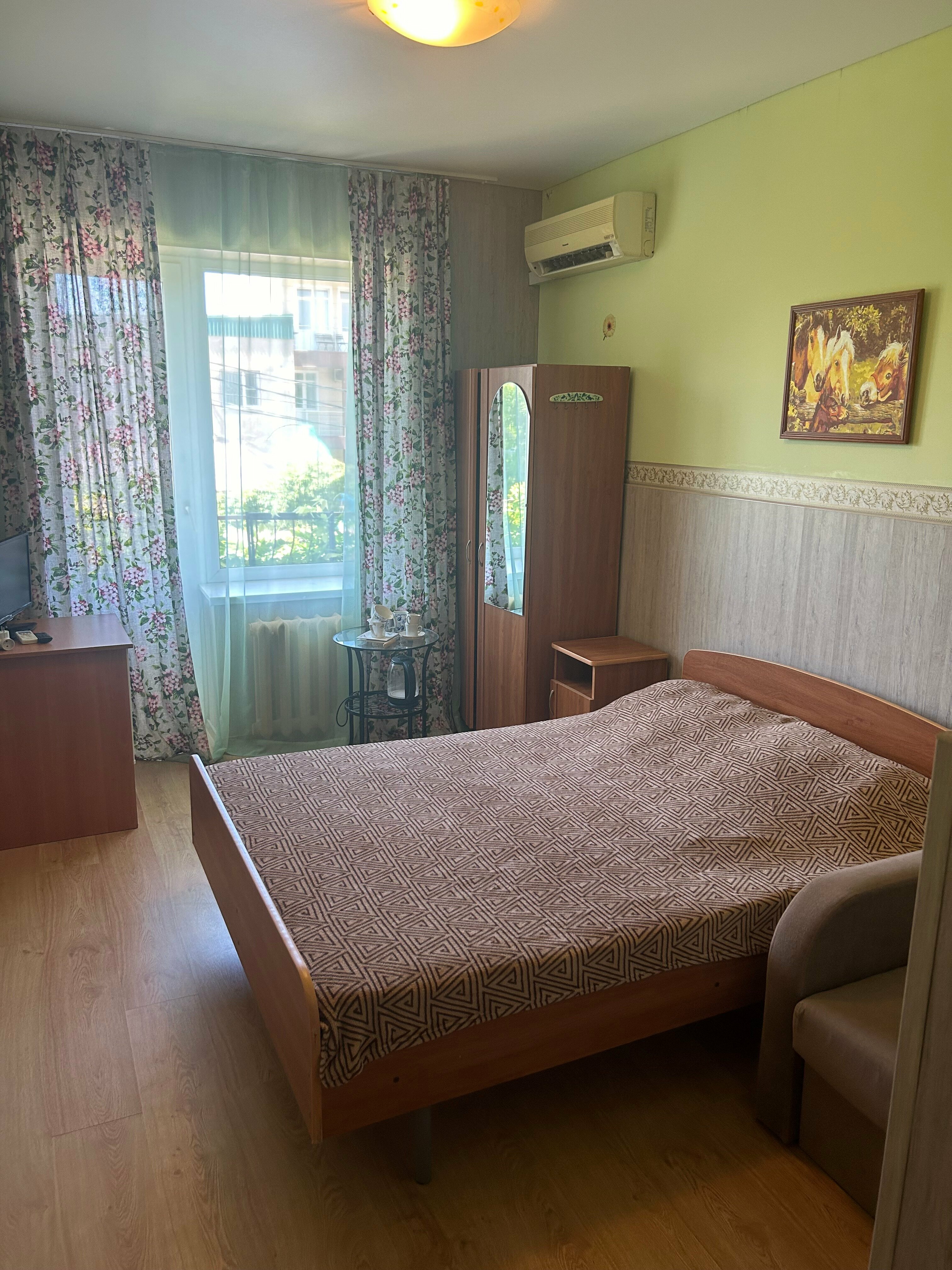 Двухместный номер с 1 кроватью или 2 отдельными кроватями и собственной ванной комнатой