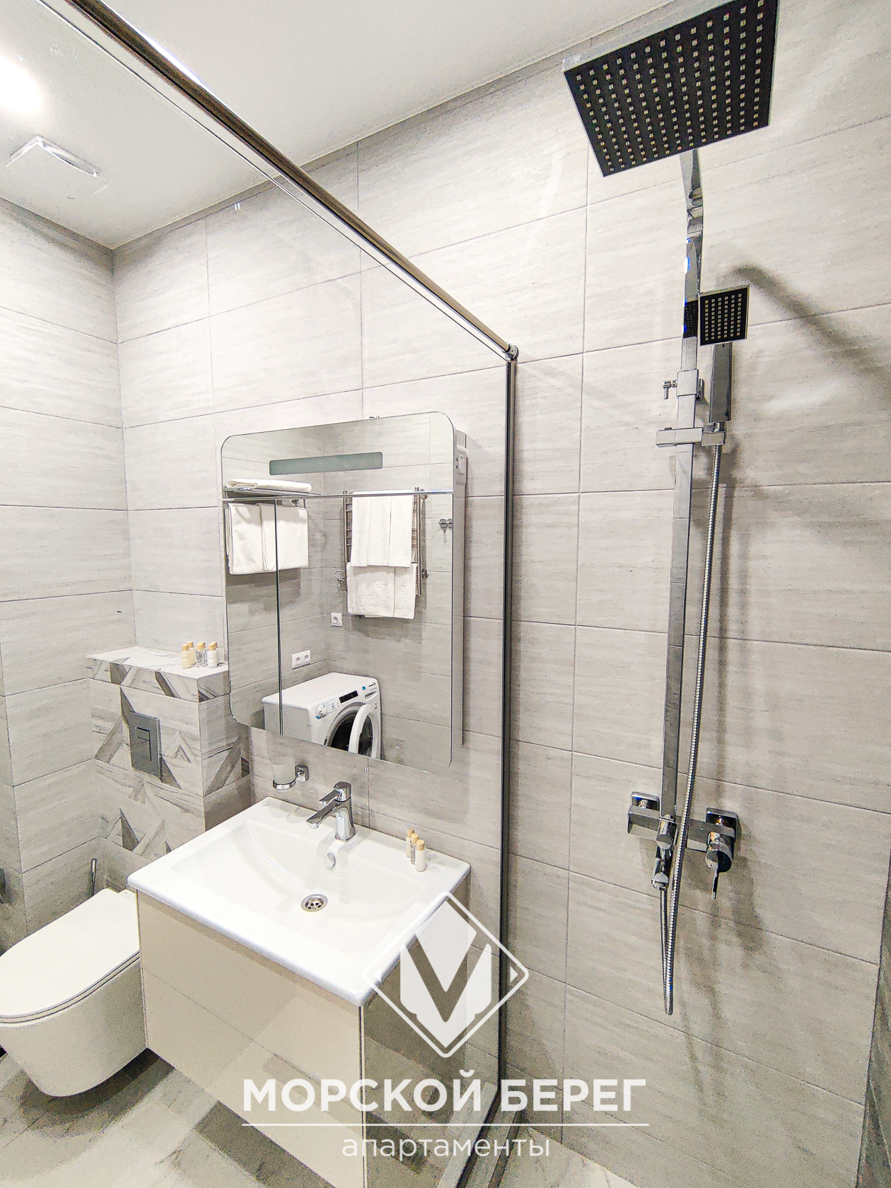 Трехместный номер с видом на море