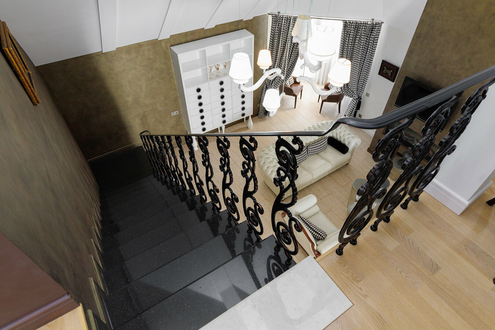 Двухуровневый четырехместный номер