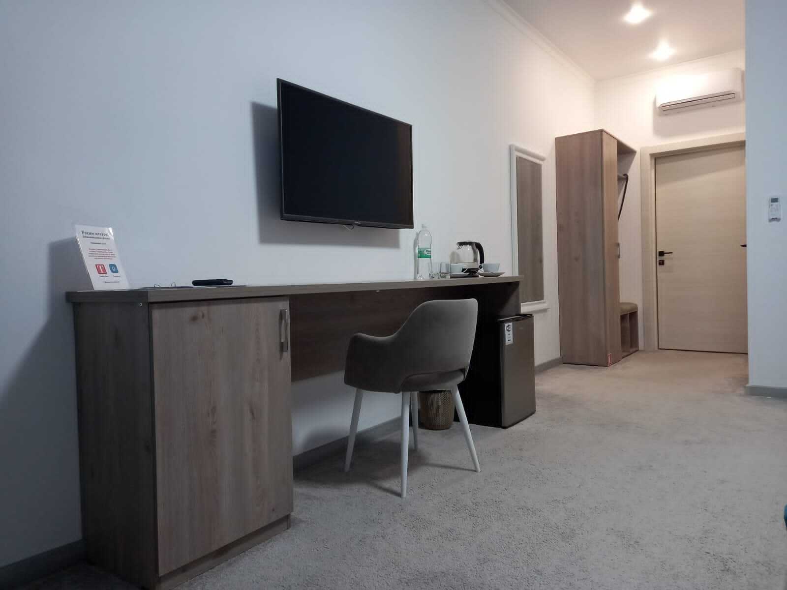 Двухместный номер с мансардным окном